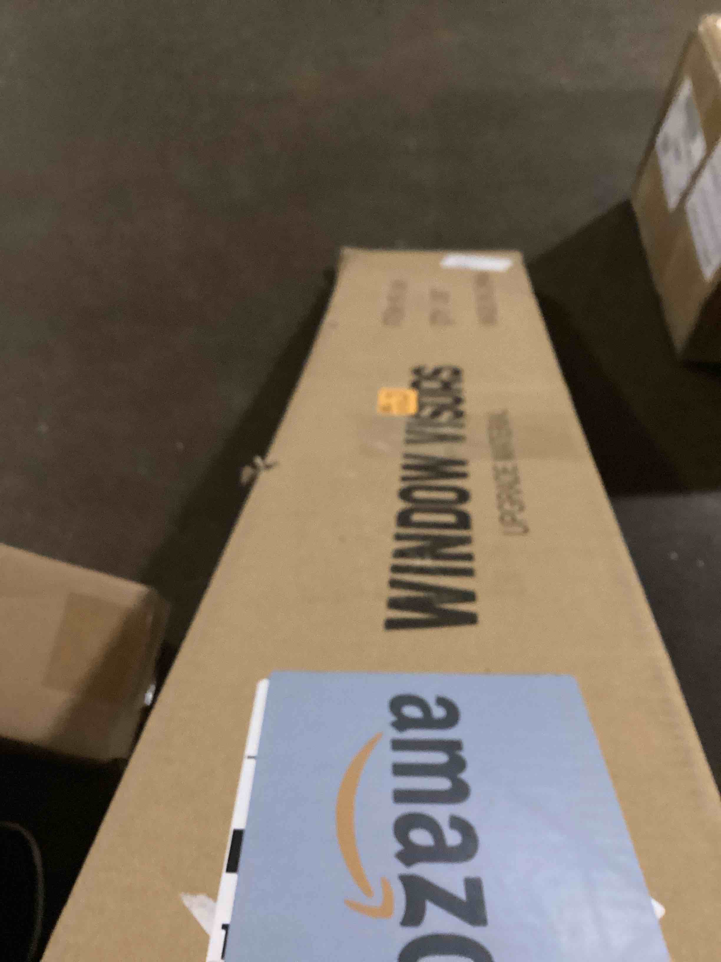 https://s3.amazonaws.com/lotting-images-prod/bidfta/BLU6104068_1717784449250.jpeg