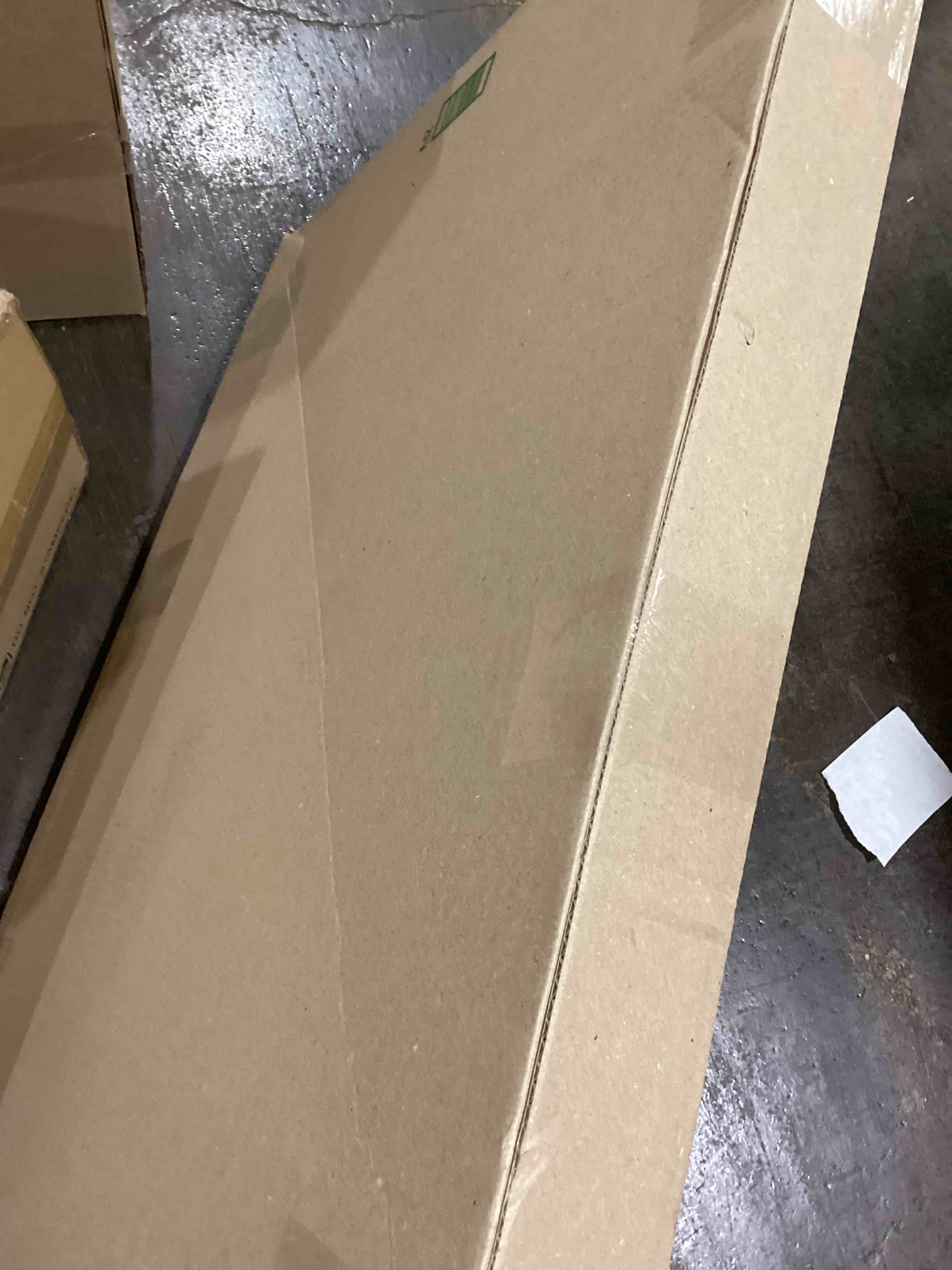 https://s3.amazonaws.com/lotting-images-prod/bidfta/BLU6104155_1718132650082.jpeg