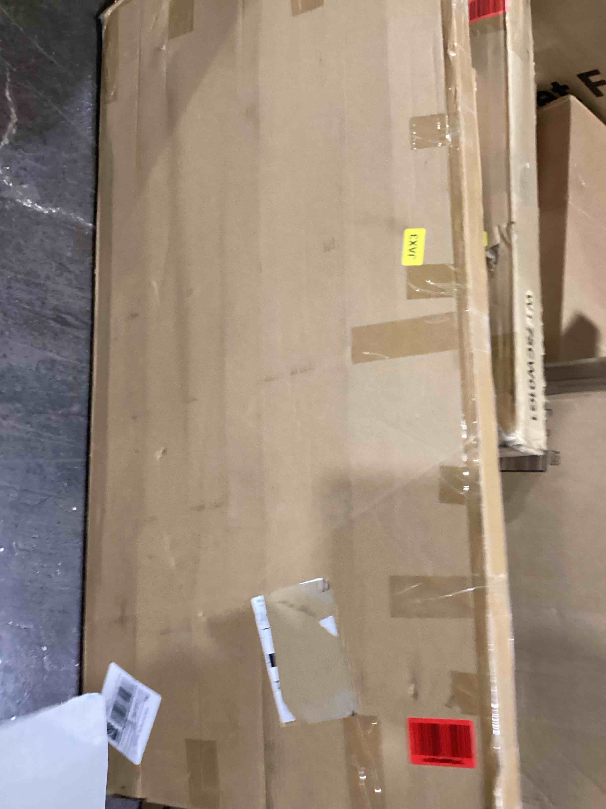 https://s3.amazonaws.com/lotting-images-prod/bidfta/BLU6104177_1718197058290.jpeg