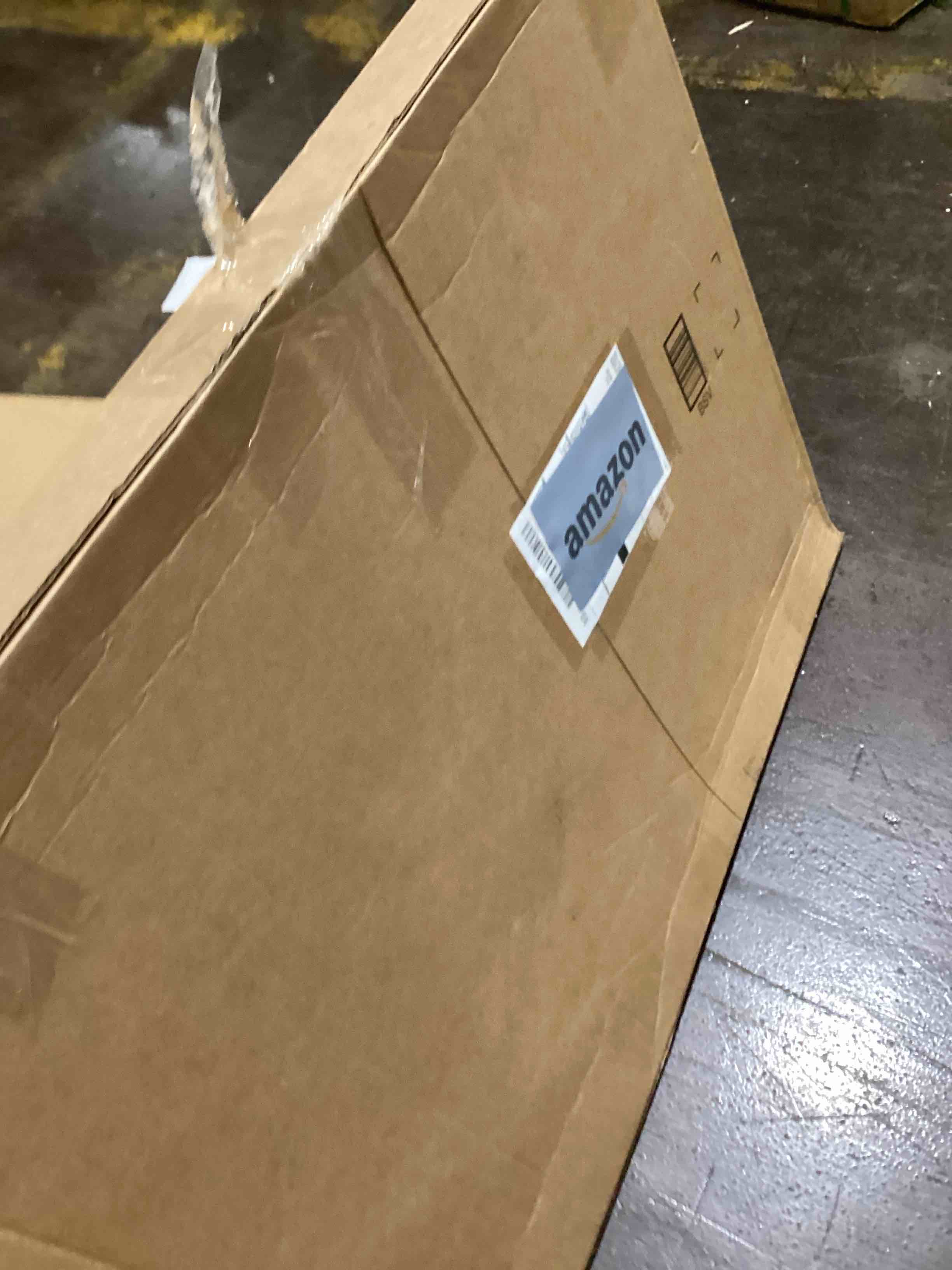 https://s3.amazonaws.com/lotting-images-prod/bidfta/BLU6104185_1718198149641.jpeg