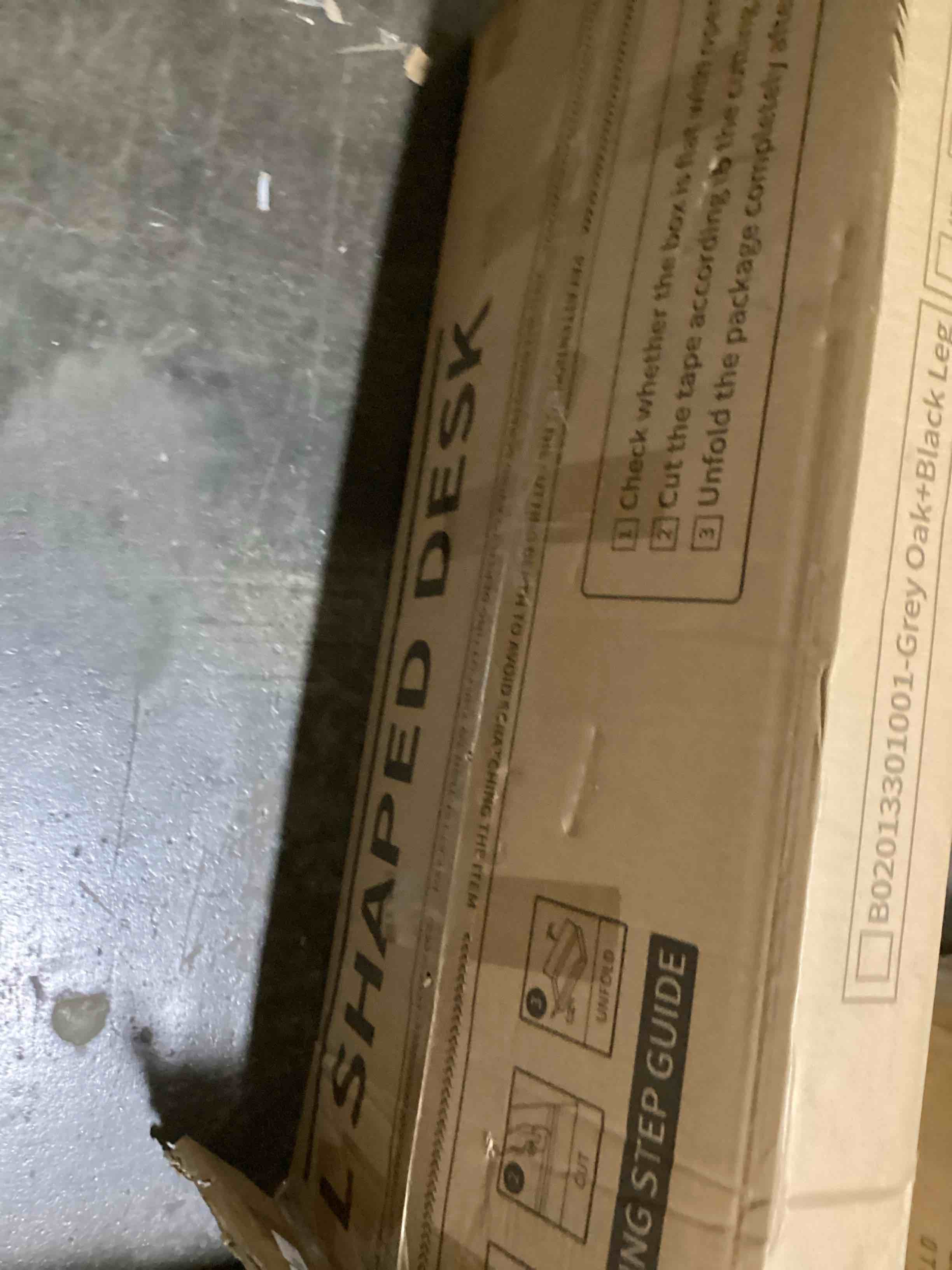 l shaped desk Similar to lot photo