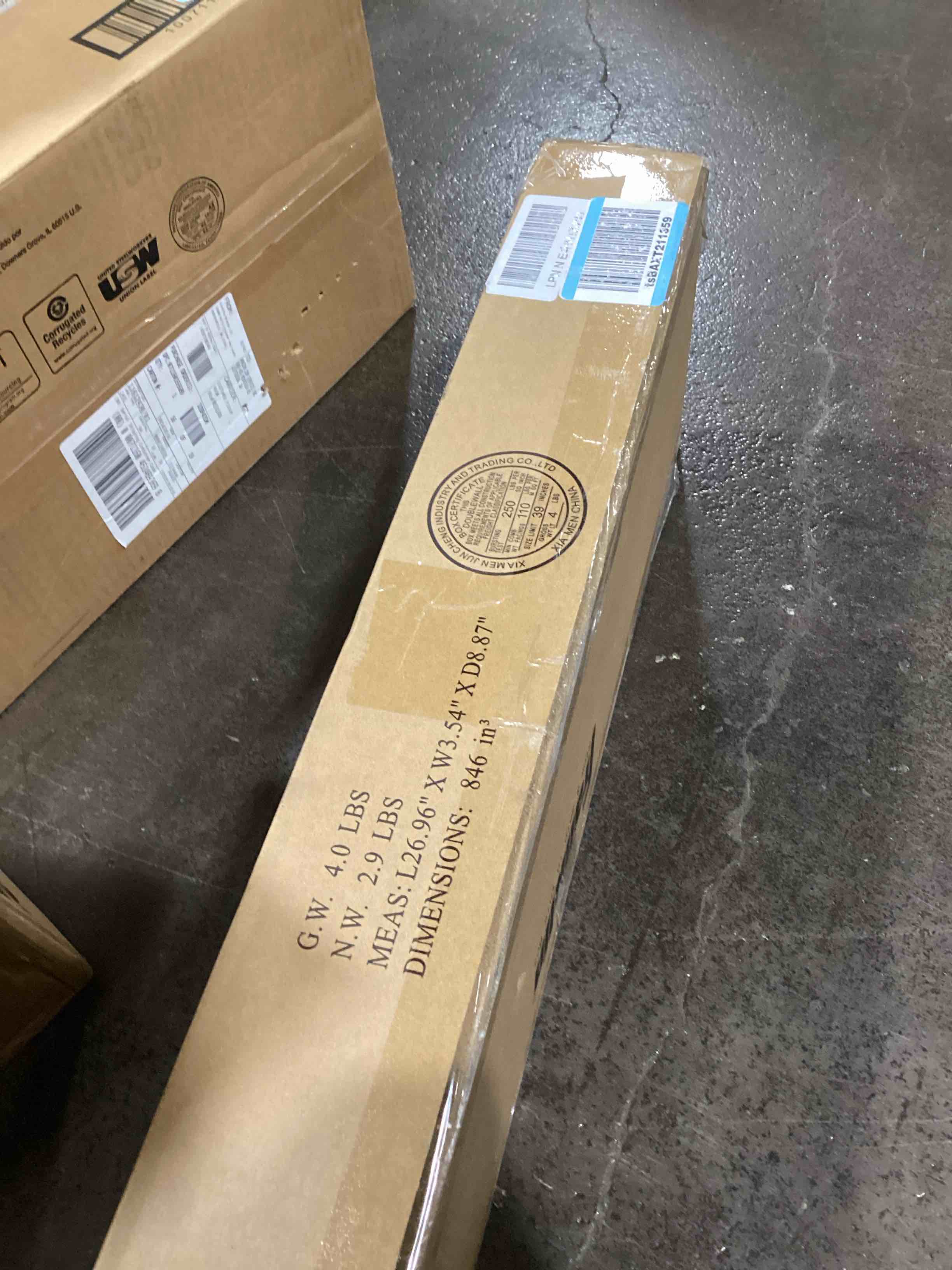 https://s3.amazonaws.com/lotting-images-prod/bidfta/BLU6105158_1720529900946.jpeg