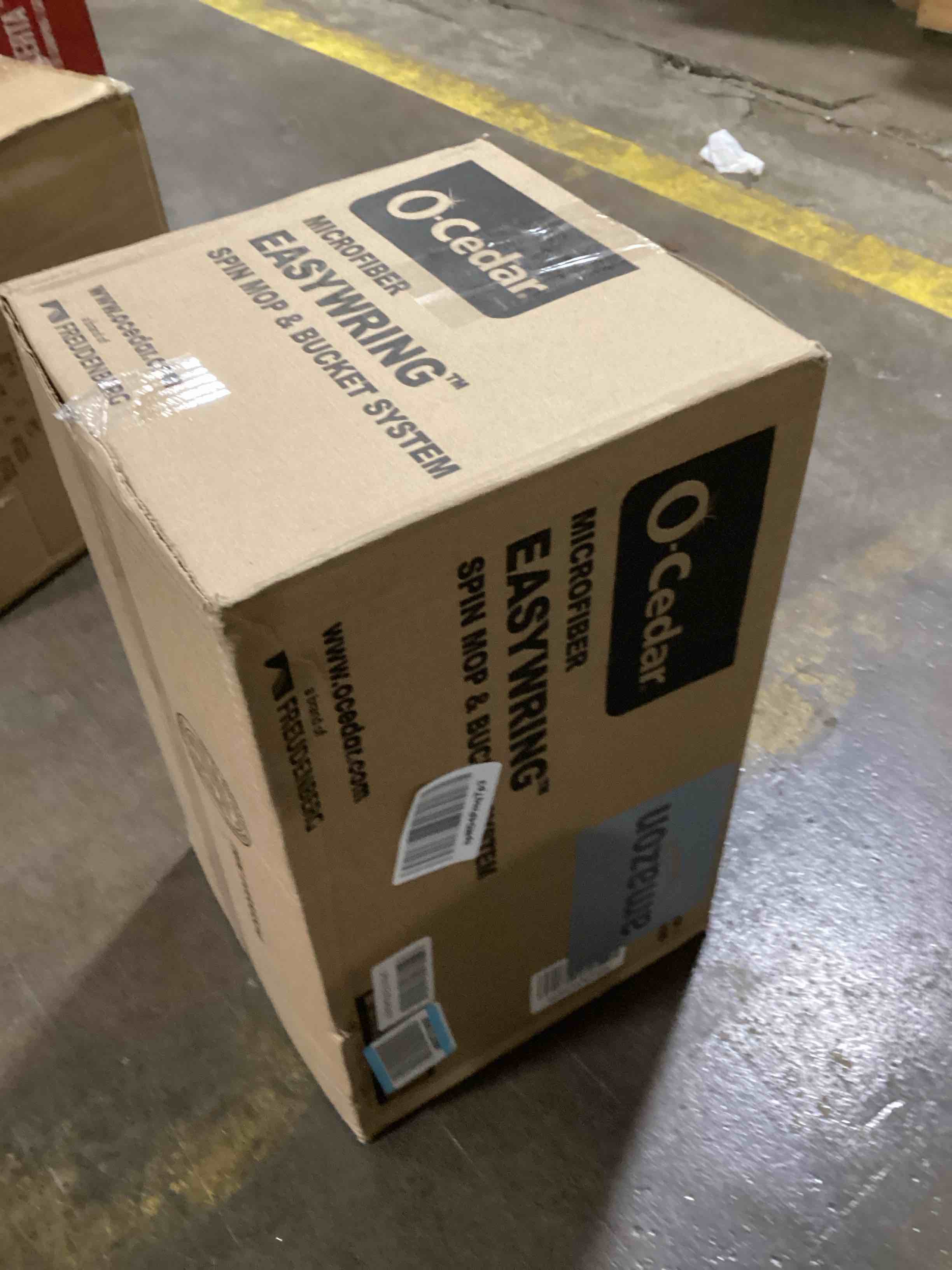 https://s3.amazonaws.com/lotting-images-prod/bidfta/BLU6105339_1721136321453.jpeg