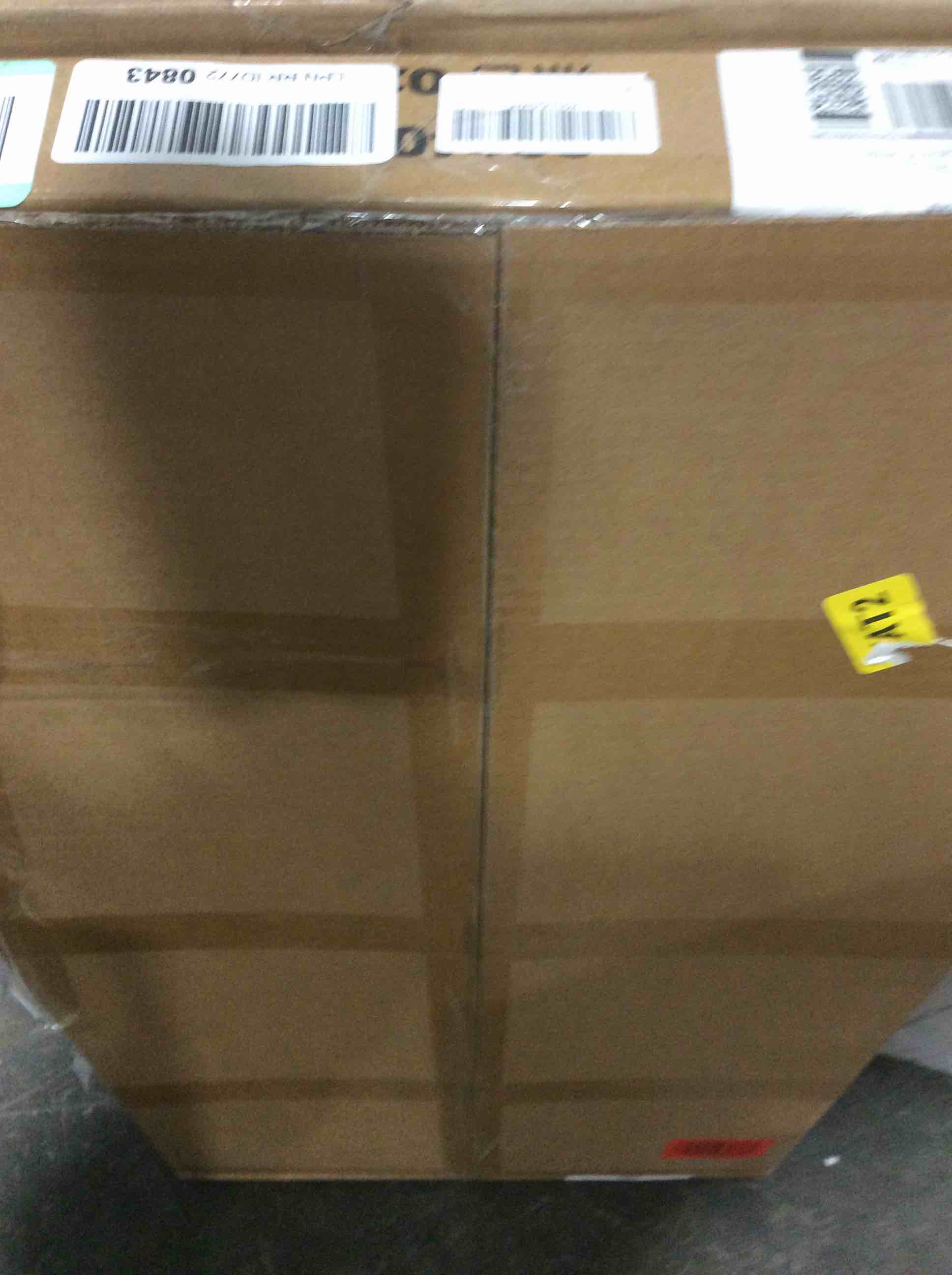 https://s3.amazonaws.com/lotting-images-prod/bidfta/BLU6107144_1715612979535.jpeg