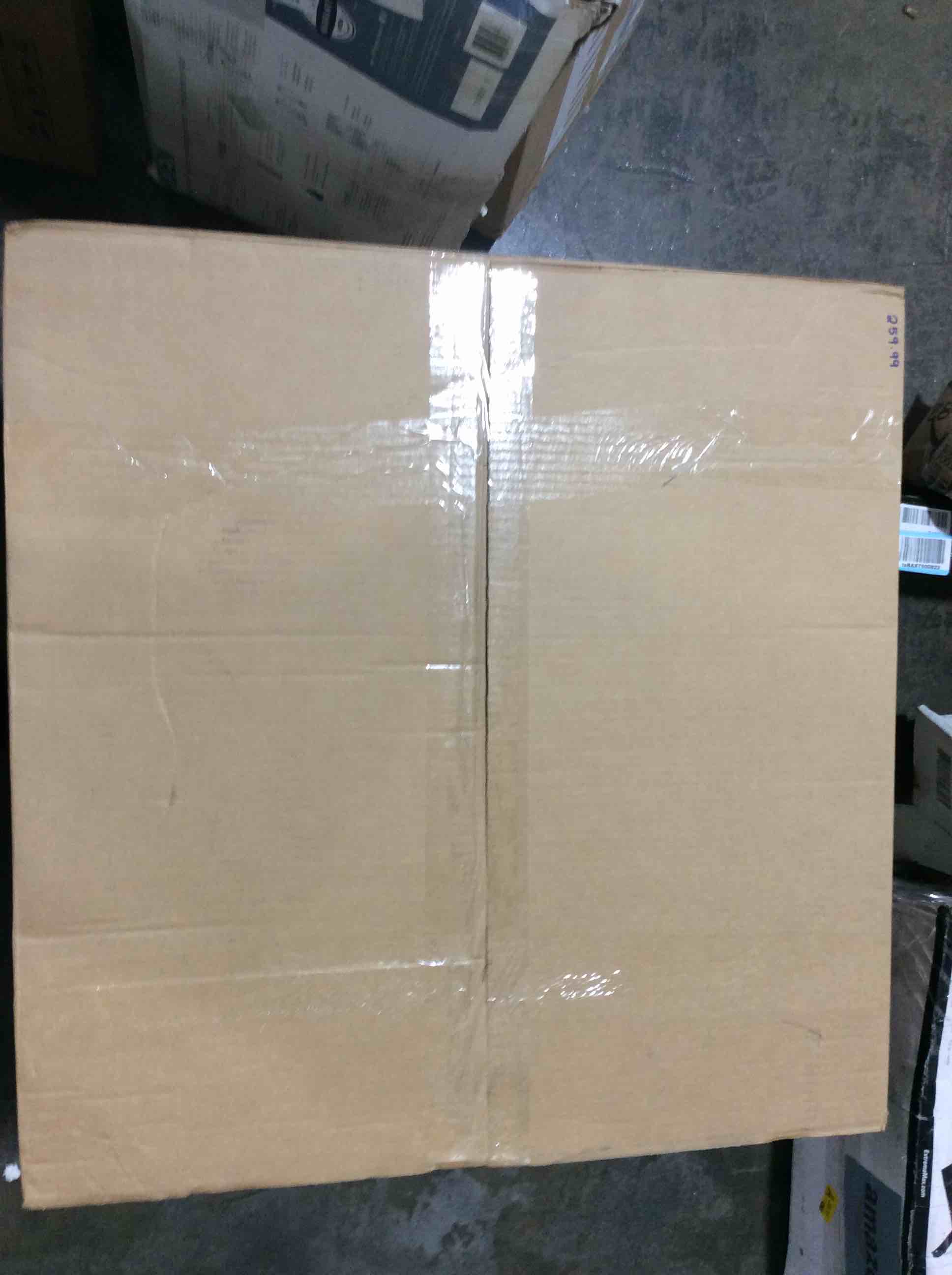 https://s3.amazonaws.com/lotting-images-prod/bidfta/BLU6107189_1715615422709.jpeg