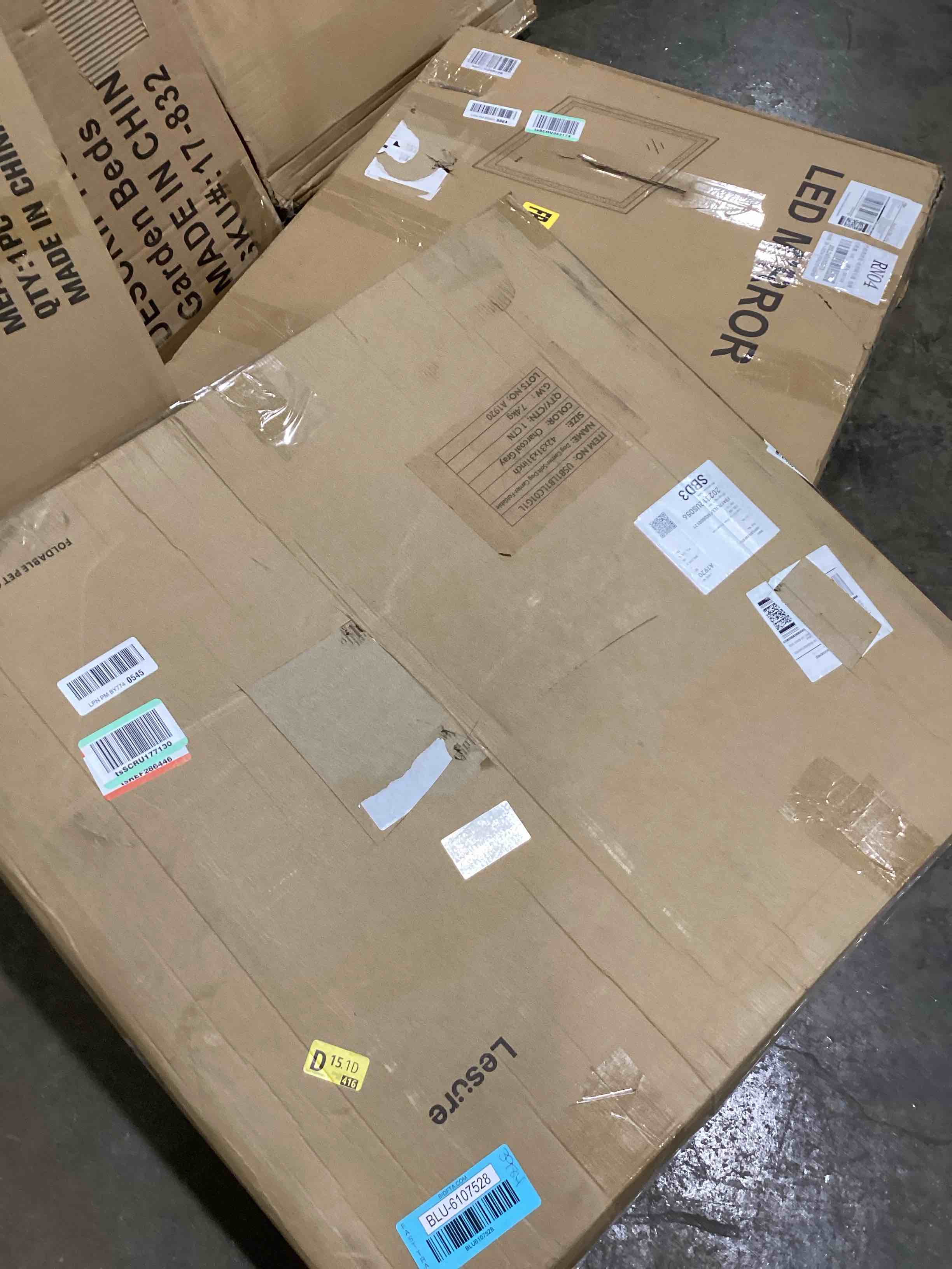 https://s3.amazonaws.com/lotting-images-prod/bidfta/BLU6107528_1716491294136.jpeg