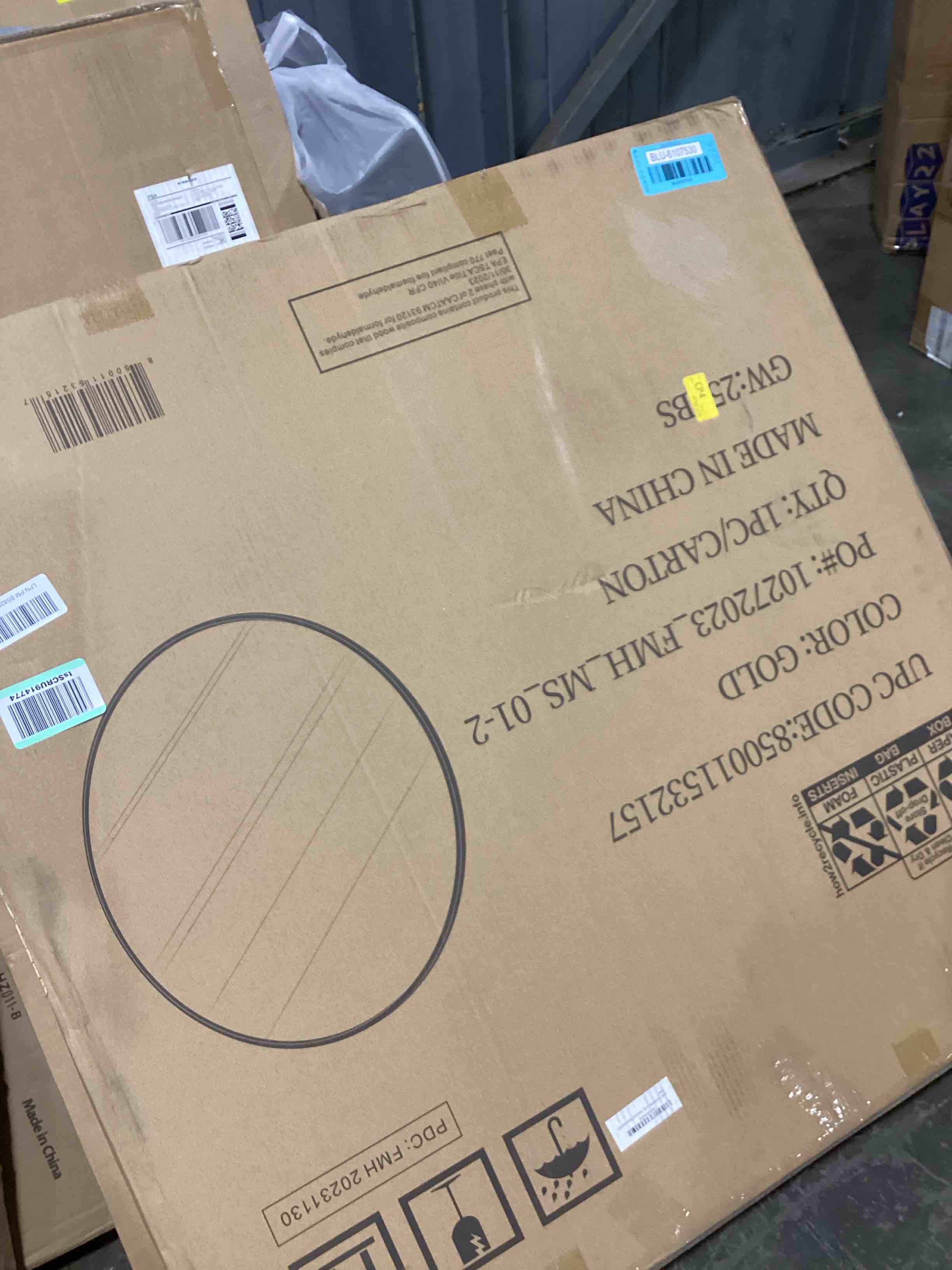 https://s3.amazonaws.com/lotting-images-prod/bidfta/BLU6107530_1716491107759.jpeg