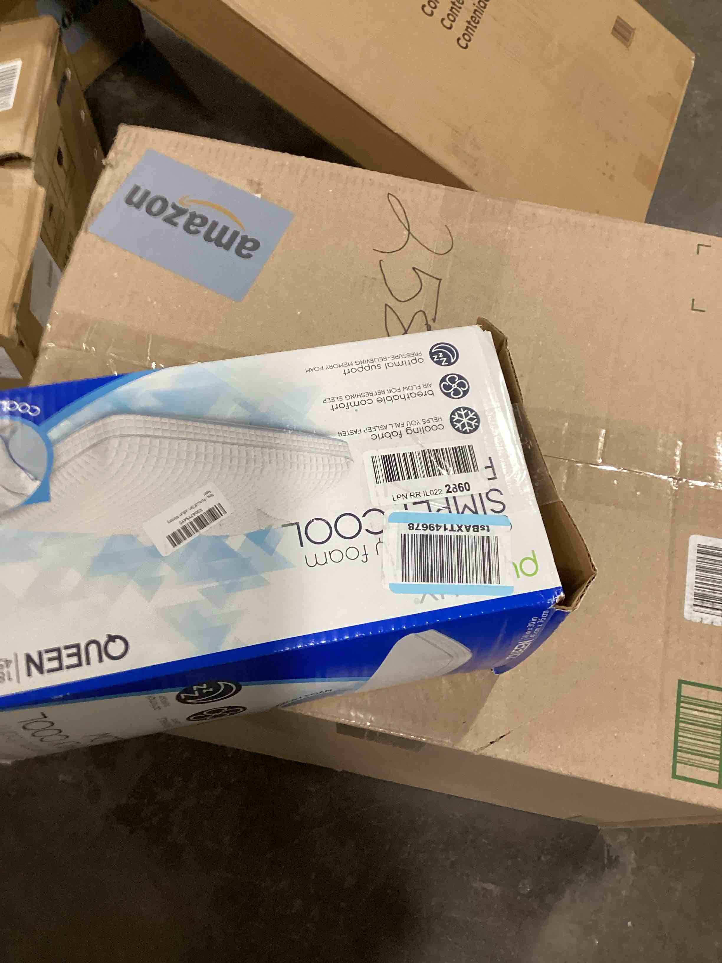https://s3.amazonaws.com/lotting-images-prod/bidfta/BLU6107792_1718396036541.jpeg