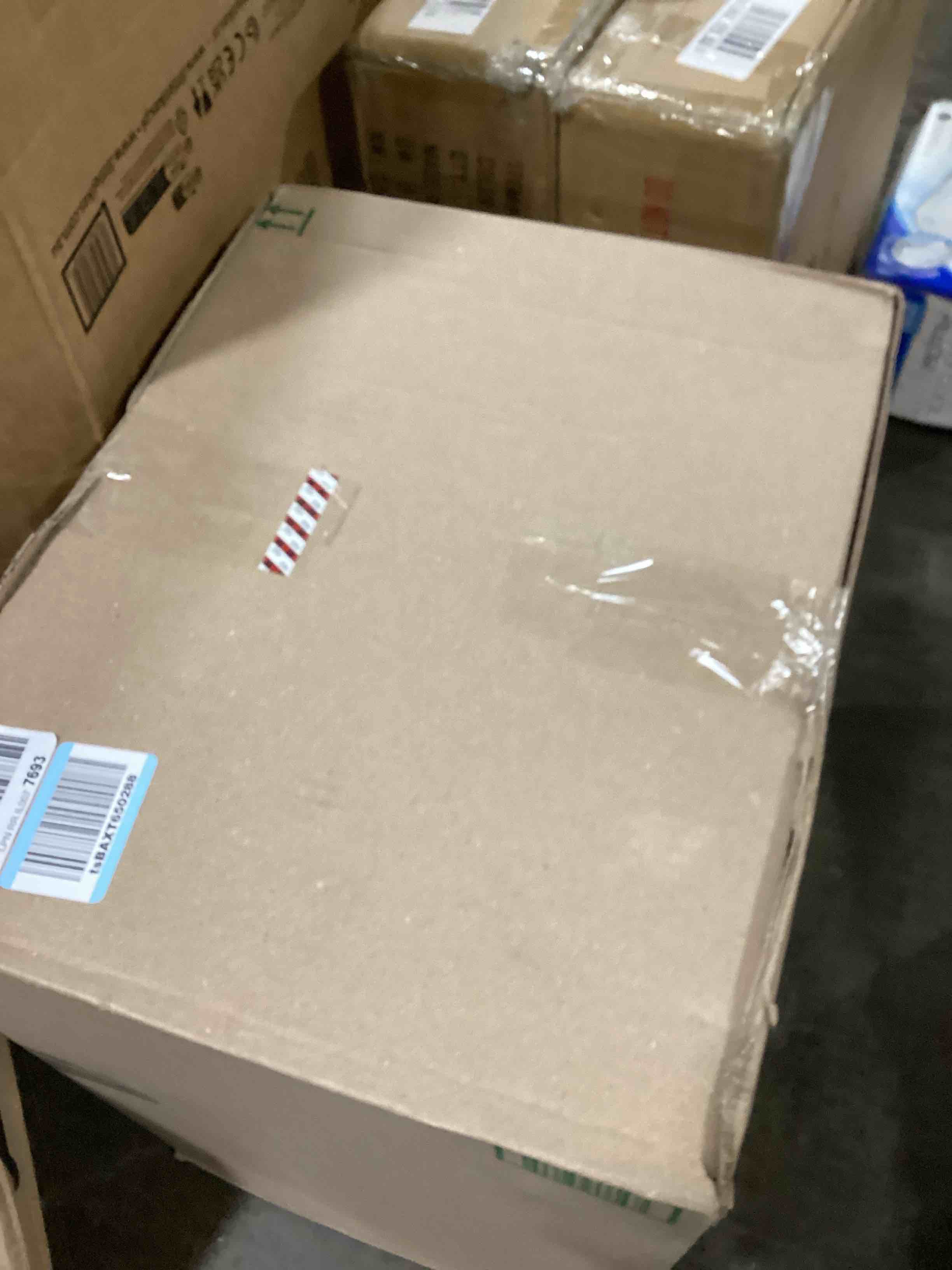 https://s3.amazonaws.com/lotting-images-prod/bidfta/BLU6107807_1718395902746.jpeg