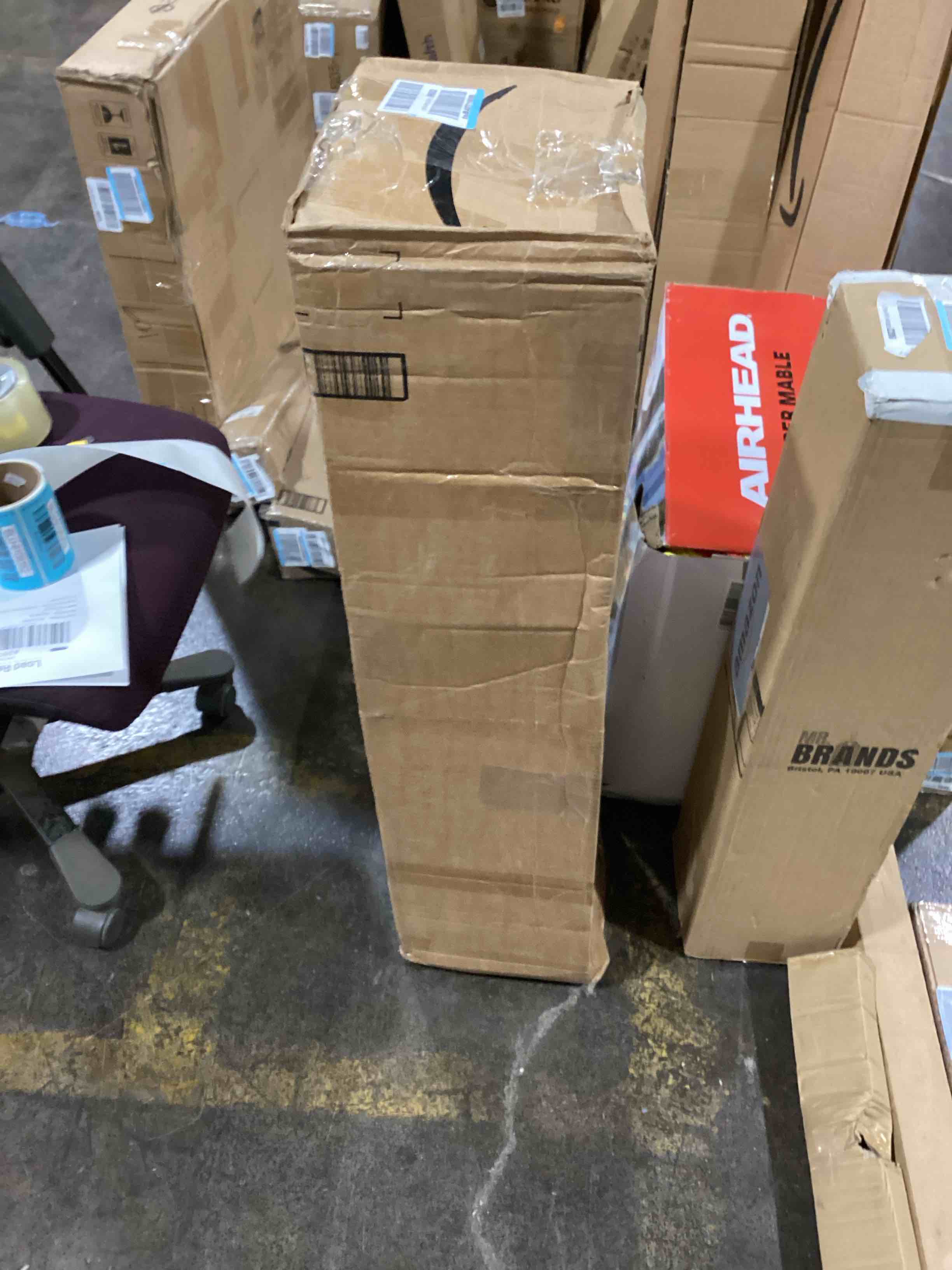https://s3.amazonaws.com/lotting-images-prod/bidfta/BLU6108352_1719327722104.jpeg