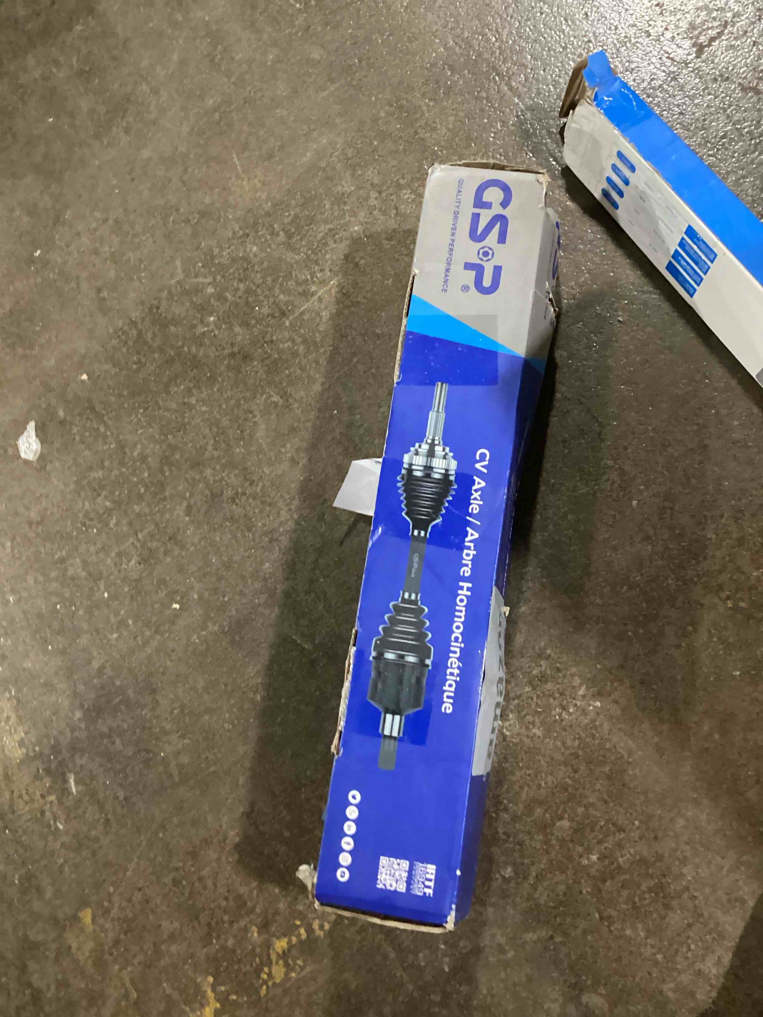 https://s3.amazonaws.com/lotting-images-prod/bidfta/BLU6108545_1714400434746.jpeg