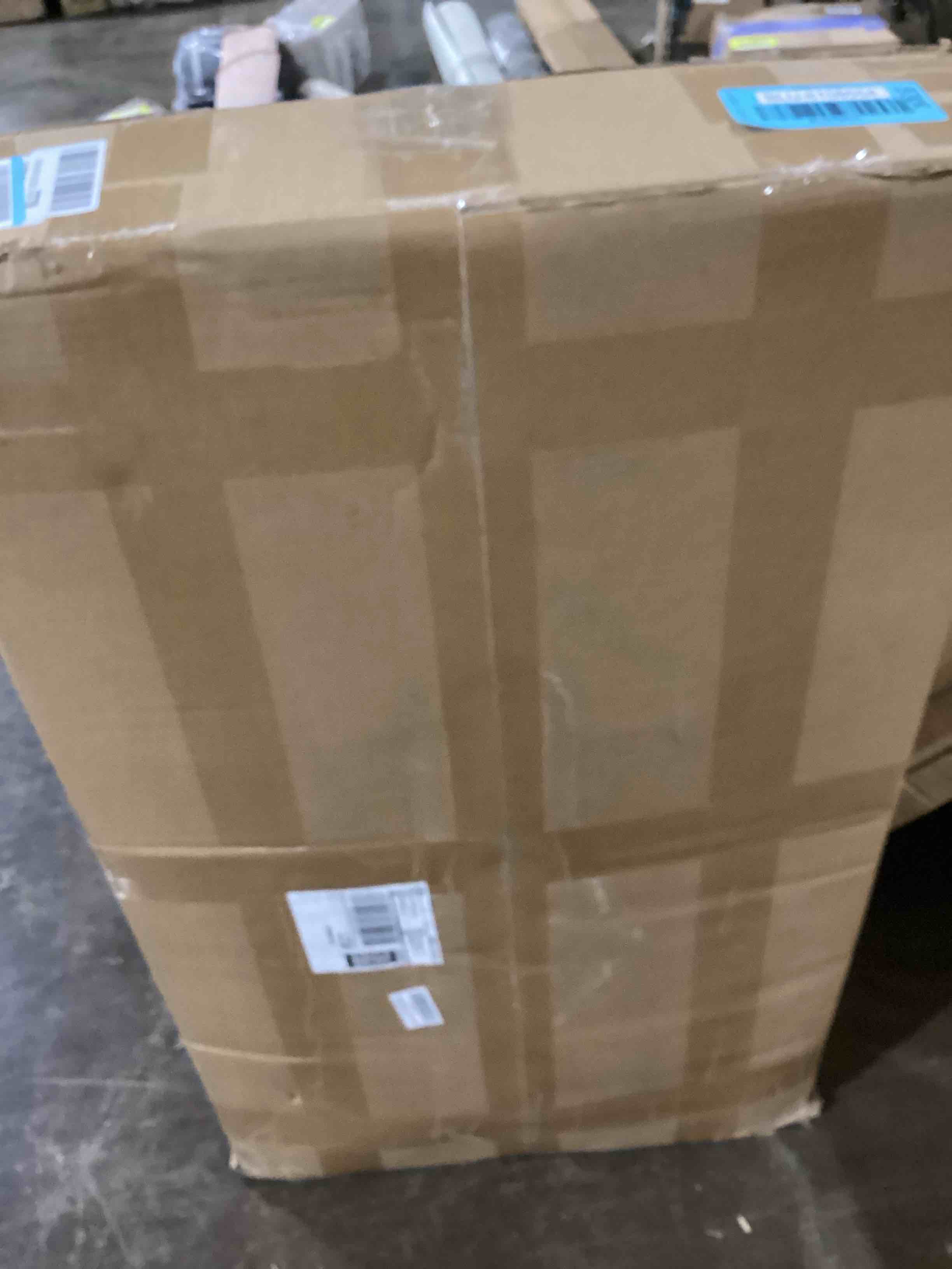 https://s3.amazonaws.com/lotting-images-prod/bidfta/BLU6108554_1714398525178.jpeg