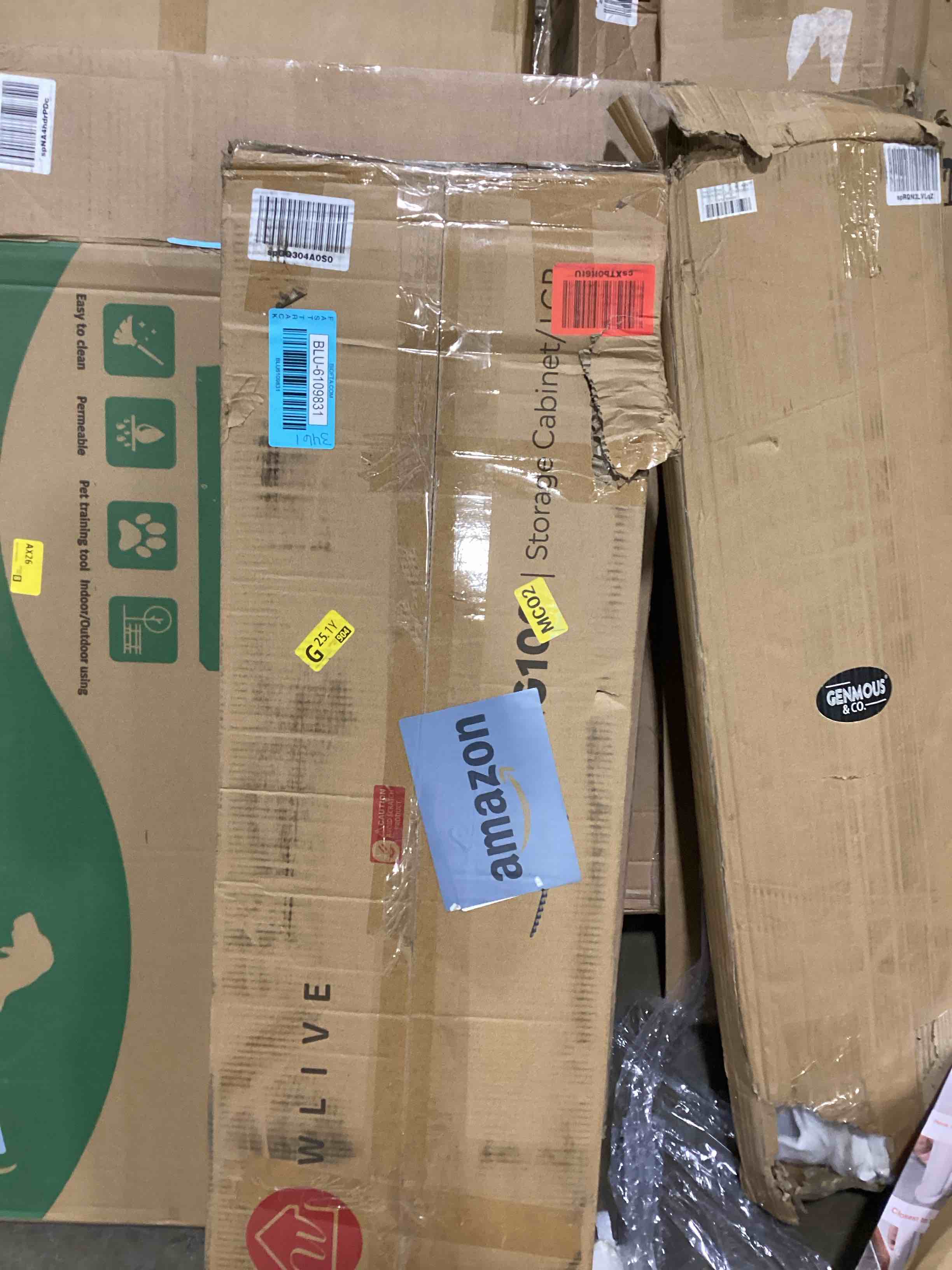 https://s3.amazonaws.com/lotting-images-prod/bidfta/BLU6109831_1714676013371.jpeg