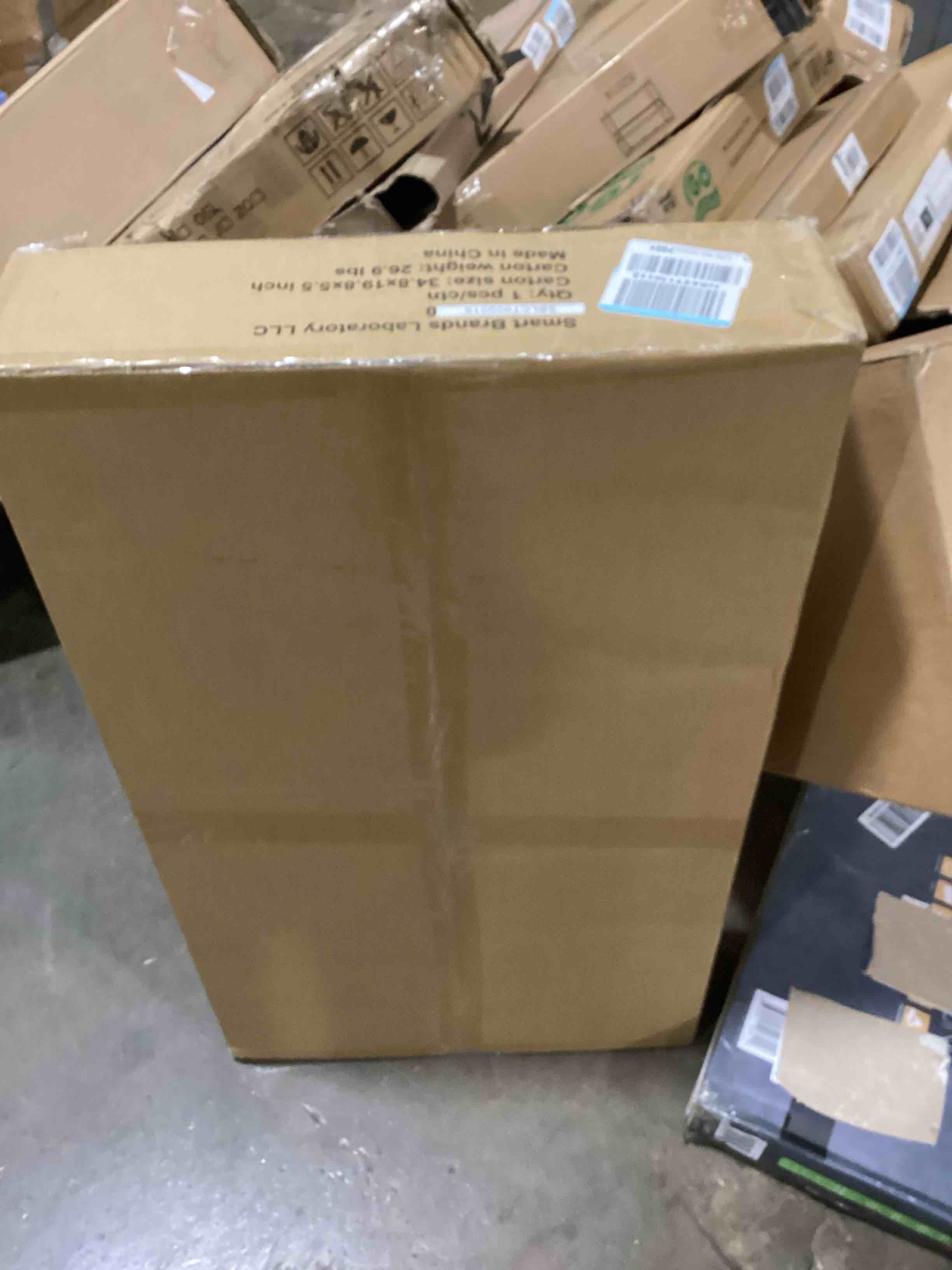 https://s3.amazonaws.com/lotting-images-prod/bidfta/BLU6110067_1714755607185.jpeg