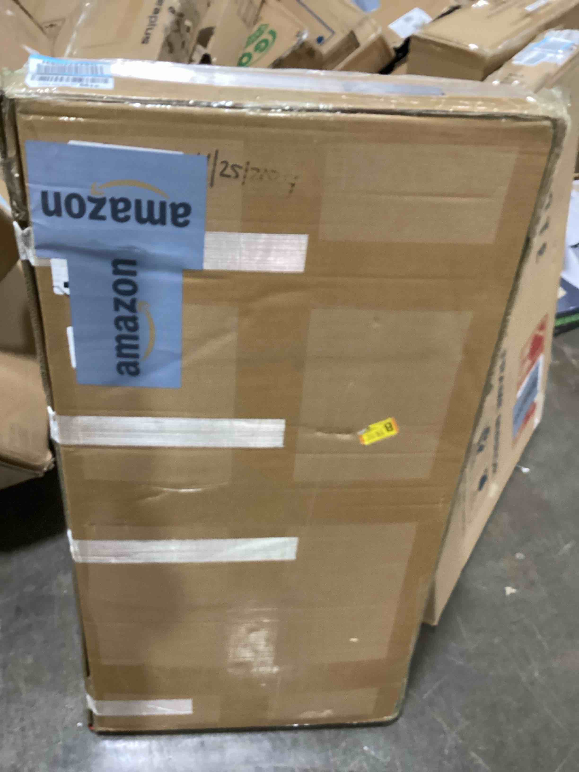https://s3.amazonaws.com/lotting-images-prod/bidfta/BLU6110070_1714755489766.jpeg