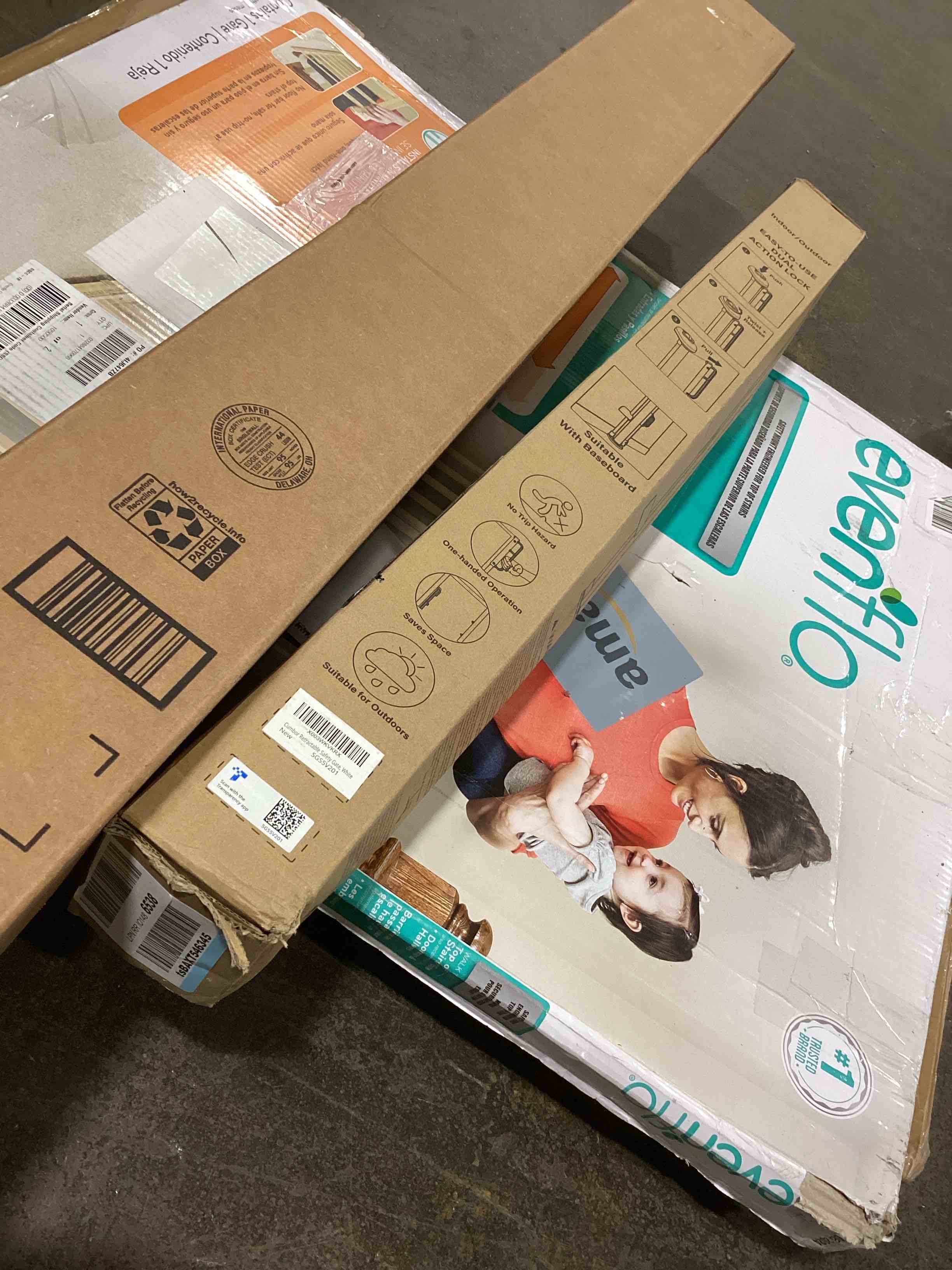 https://s3.amazonaws.com/lotting-images-prod/bidfta/BLU6110574_1715628270262.jpeg