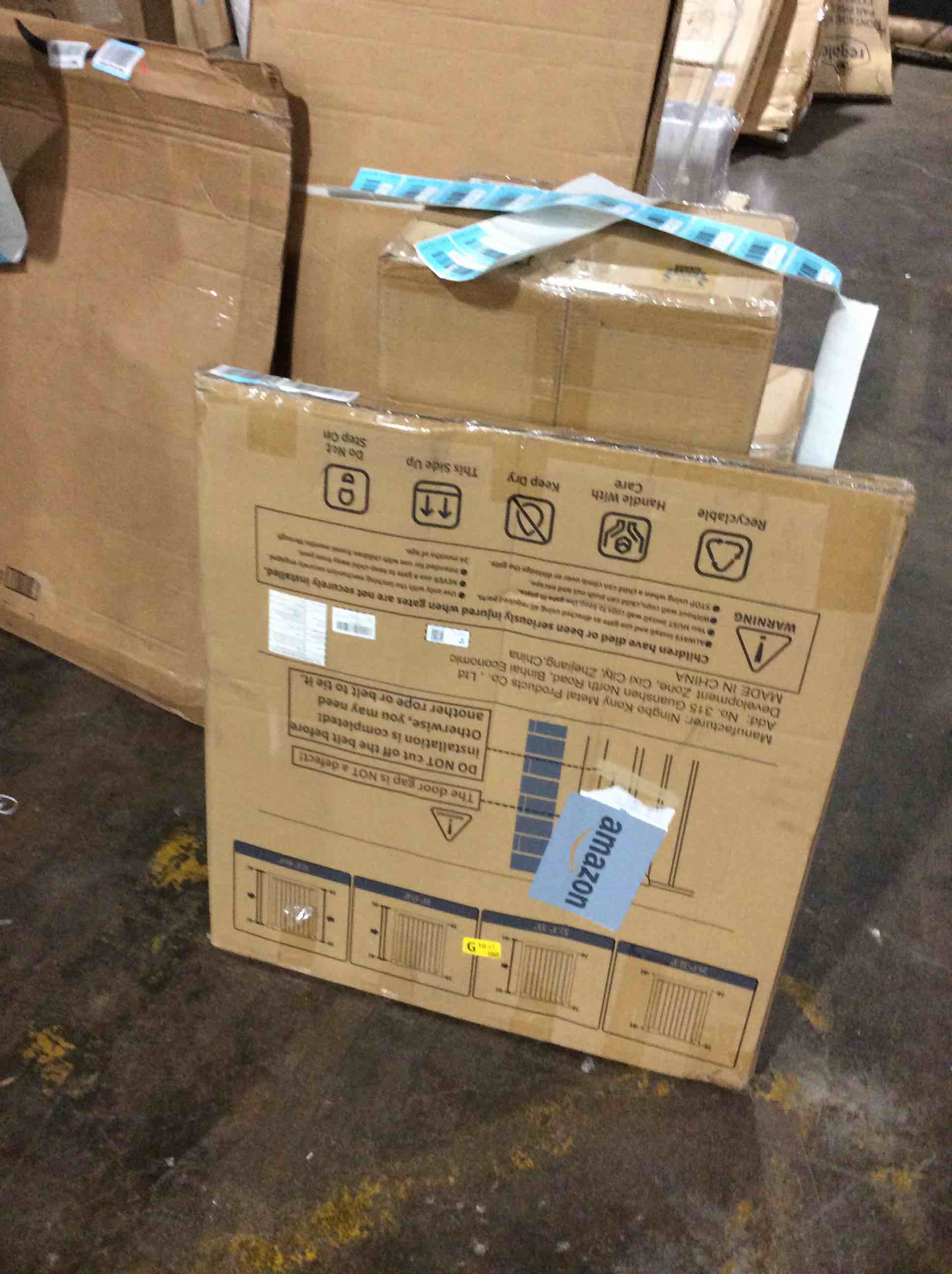 https://s3.amazonaws.com/lotting-images-prod/bidfta/BLU6112293_1716482456542.jpeg