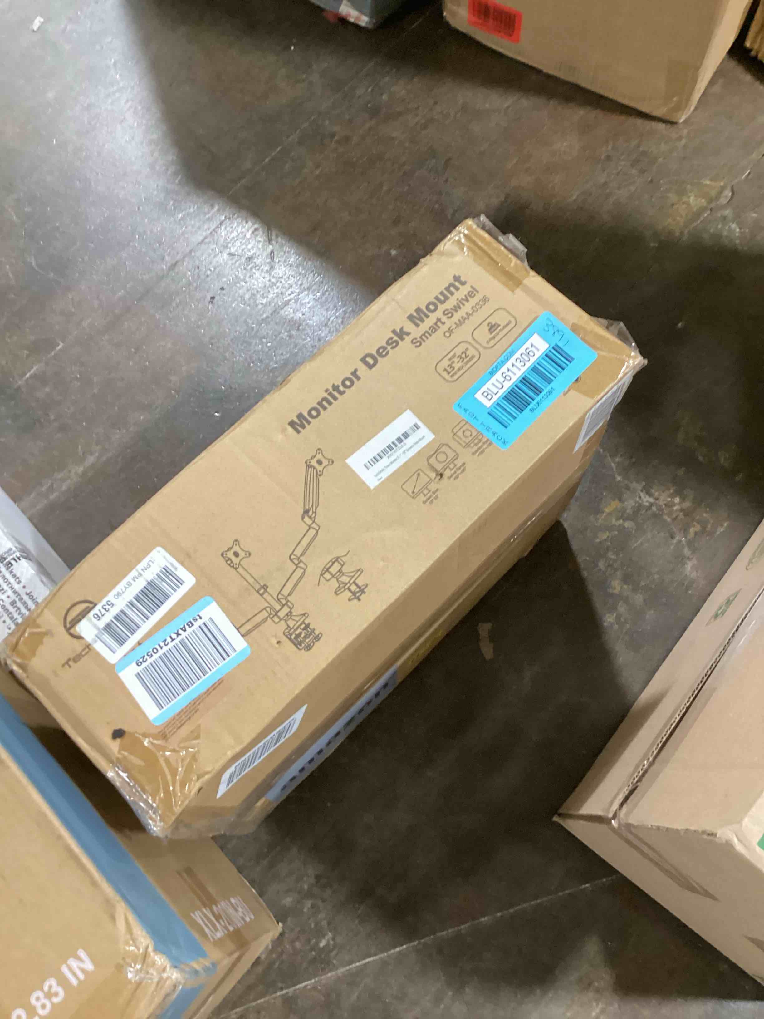 https://s3.amazonaws.com/lotting-images-prod/bidfta/BLU6113061_1716386394217.jpeg