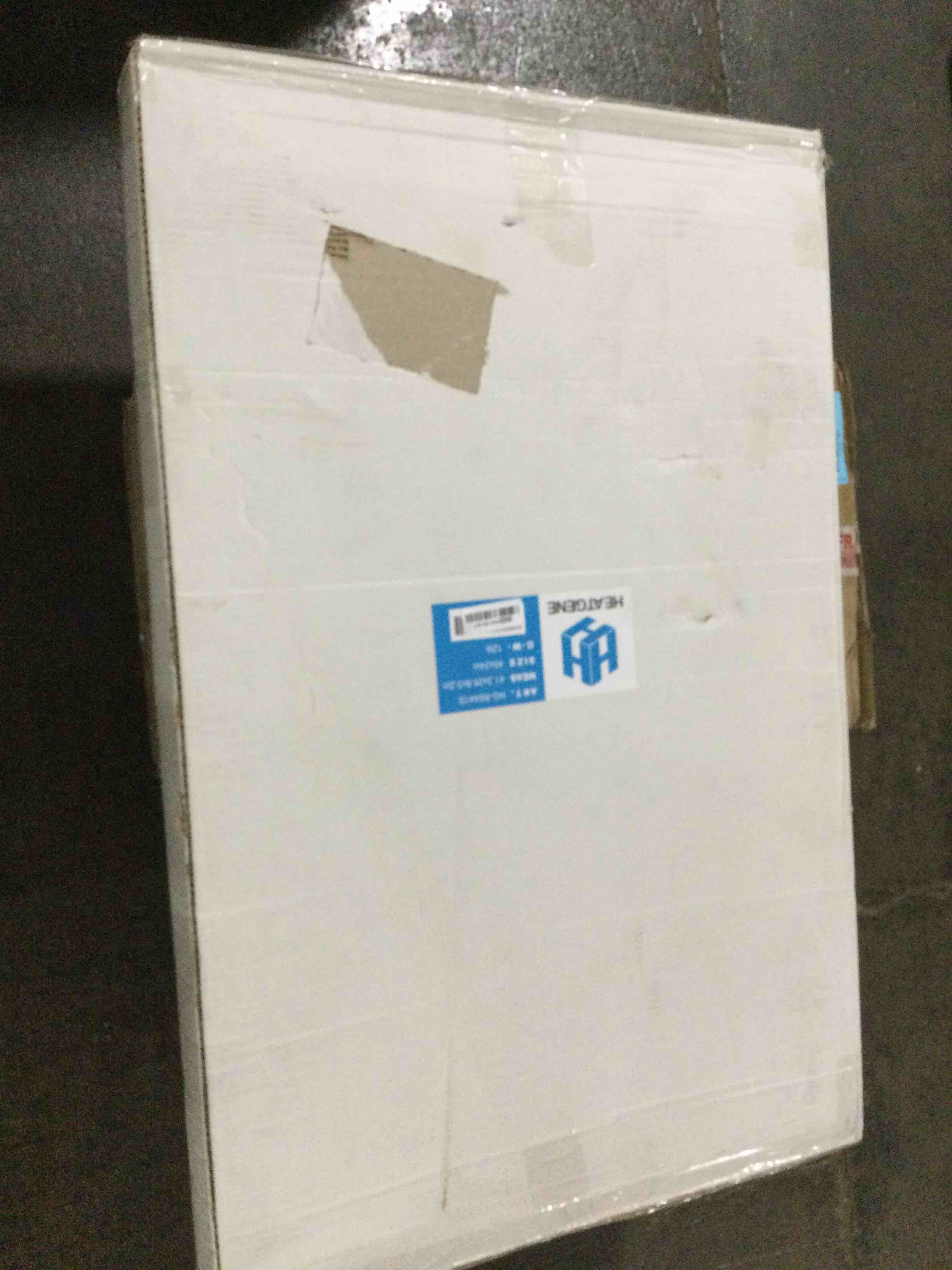 https://s3.amazonaws.com/lotting-images-prod/bidfta/BLU6113278_1716491715687.jpeg
