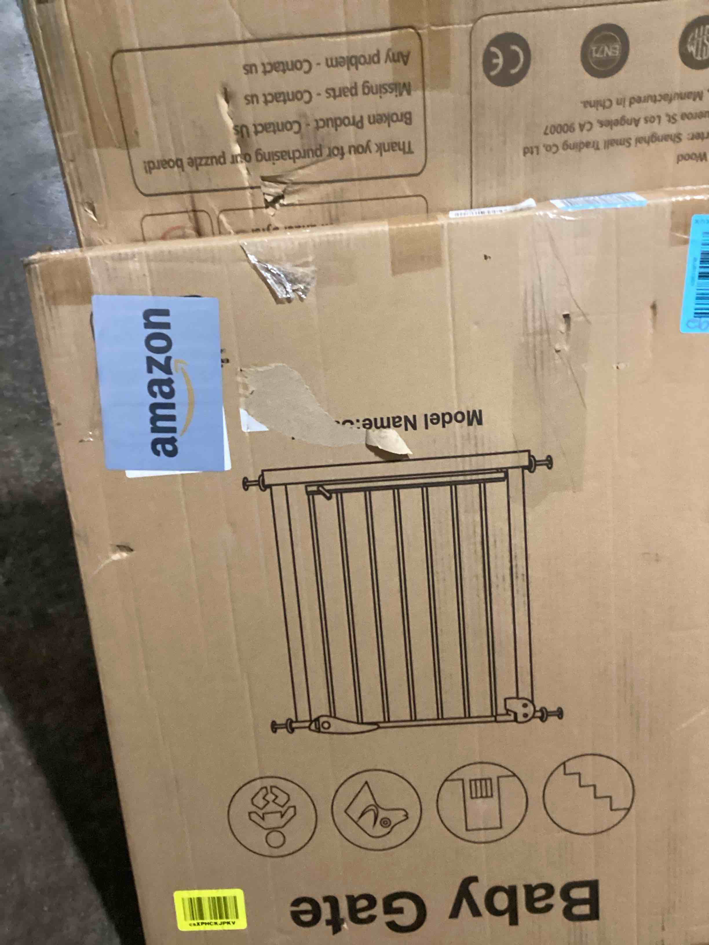 https://s3.amazonaws.com/lotting-images-prod/bidfta/BLU6113801_1717014105026.jpeg