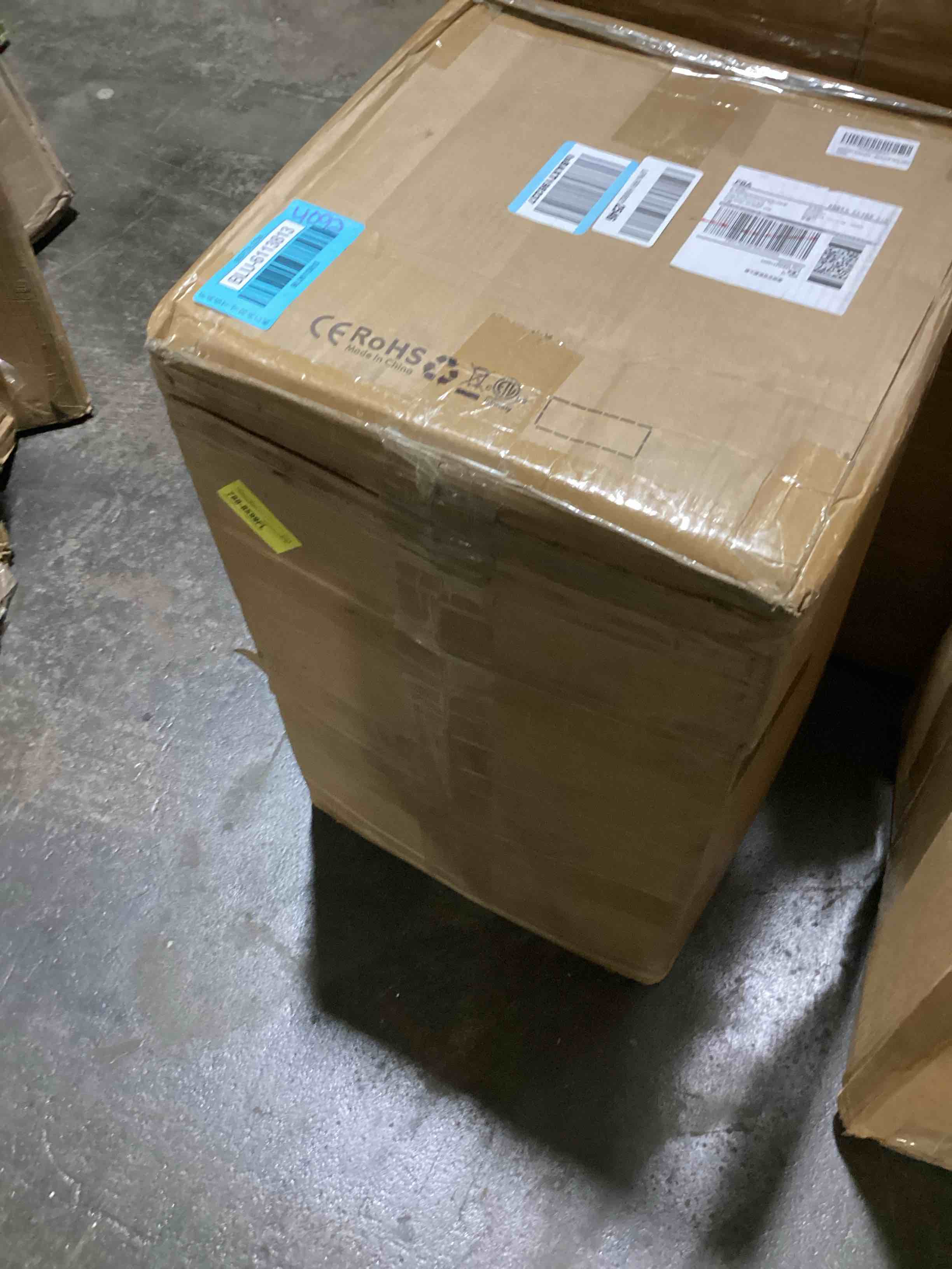 https://s3.amazonaws.com/lotting-images-prod/bidfta/BLU6113813_1717013487857.jpeg