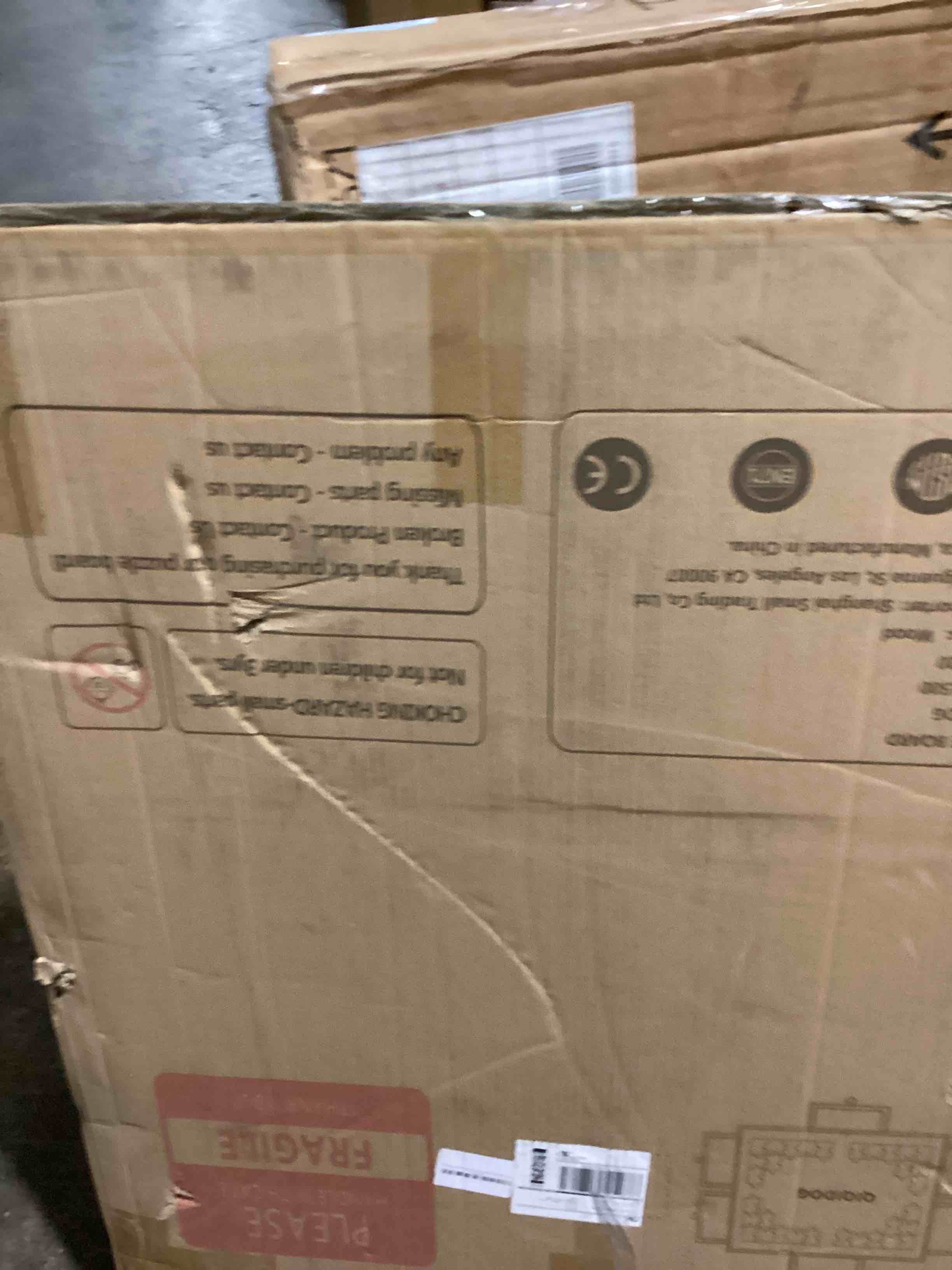 https://s3.amazonaws.com/lotting-images-prod/bidfta/BLU6113820_1717014057300.jpeg