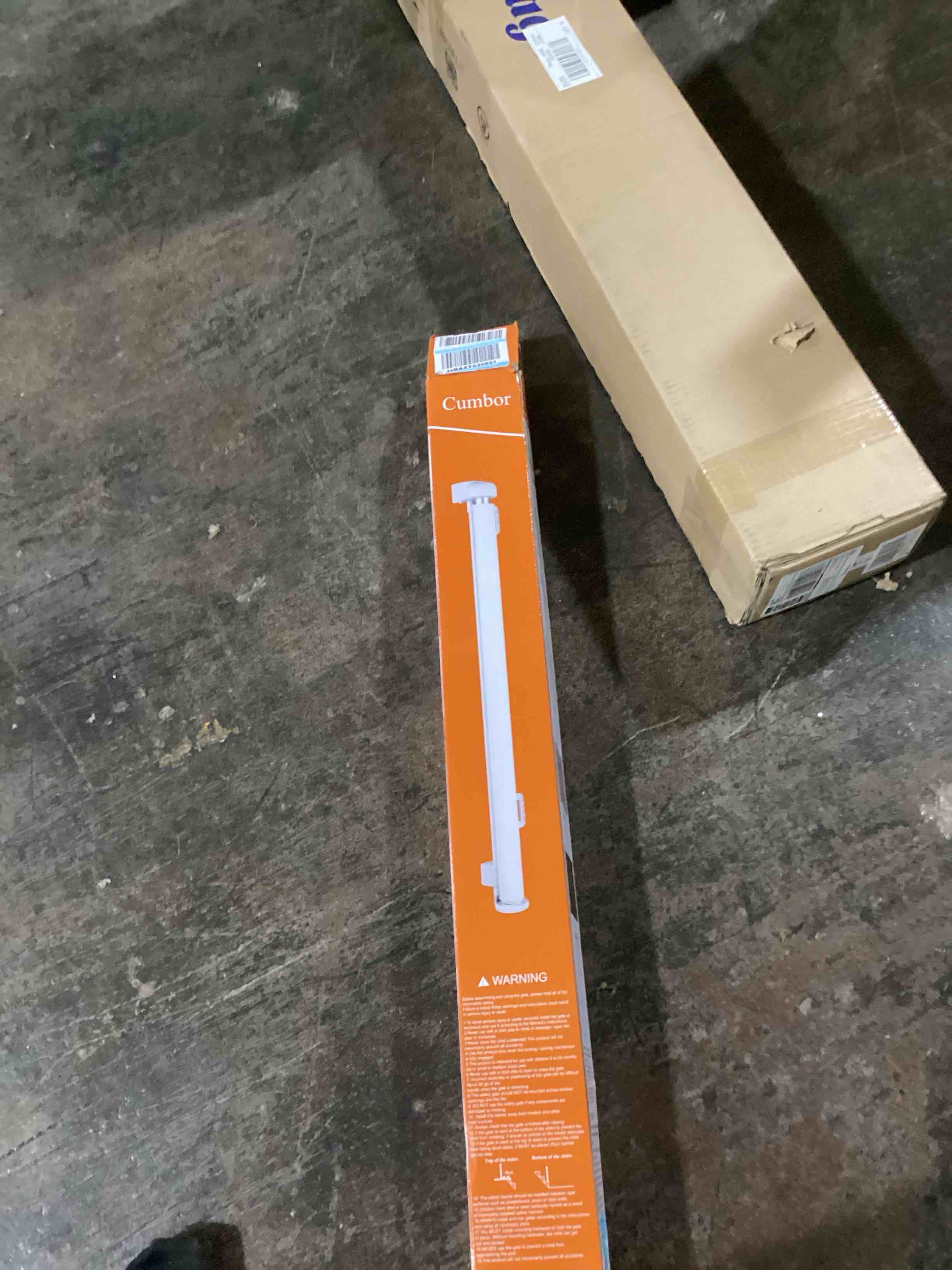 https://s3.amazonaws.com/lotting-images-prod/bidfta/BLU6113840_1717012300681.jpeg