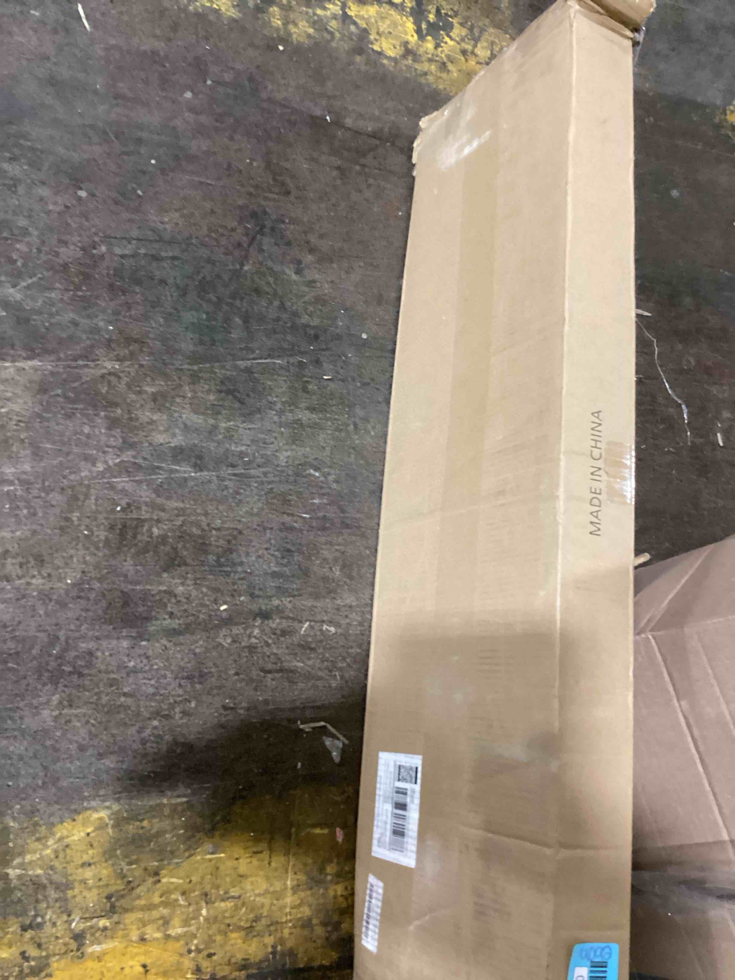 https://s3.amazonaws.com/lotting-images-prod/bidfta/BLU6113850_1717011585217.jpeg