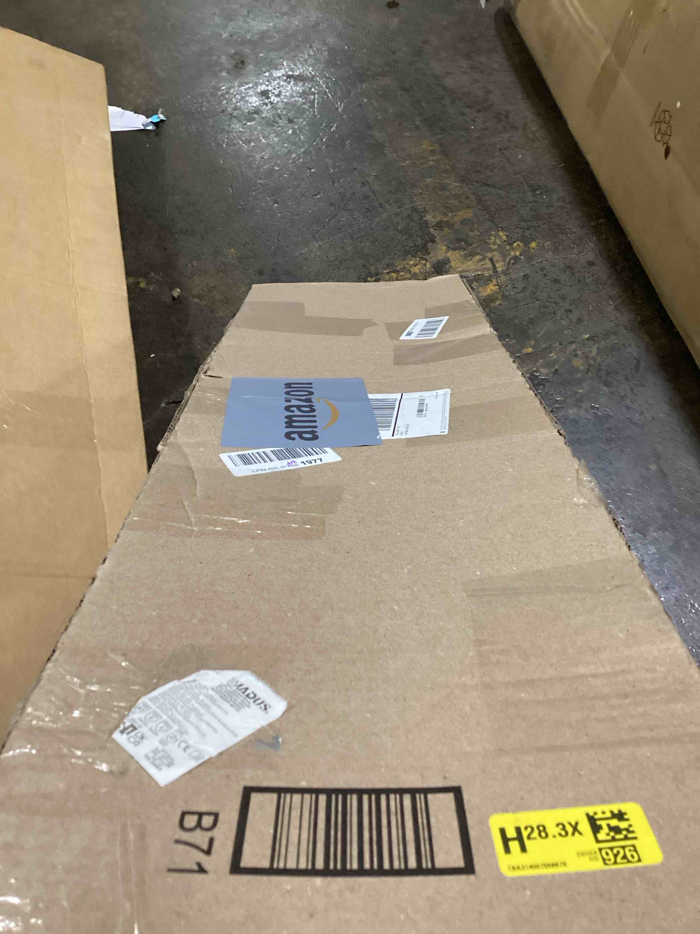 https://s3.amazonaws.com/lotting-images-prod/bidfta/BLU6114424_1721823462408.jpeg