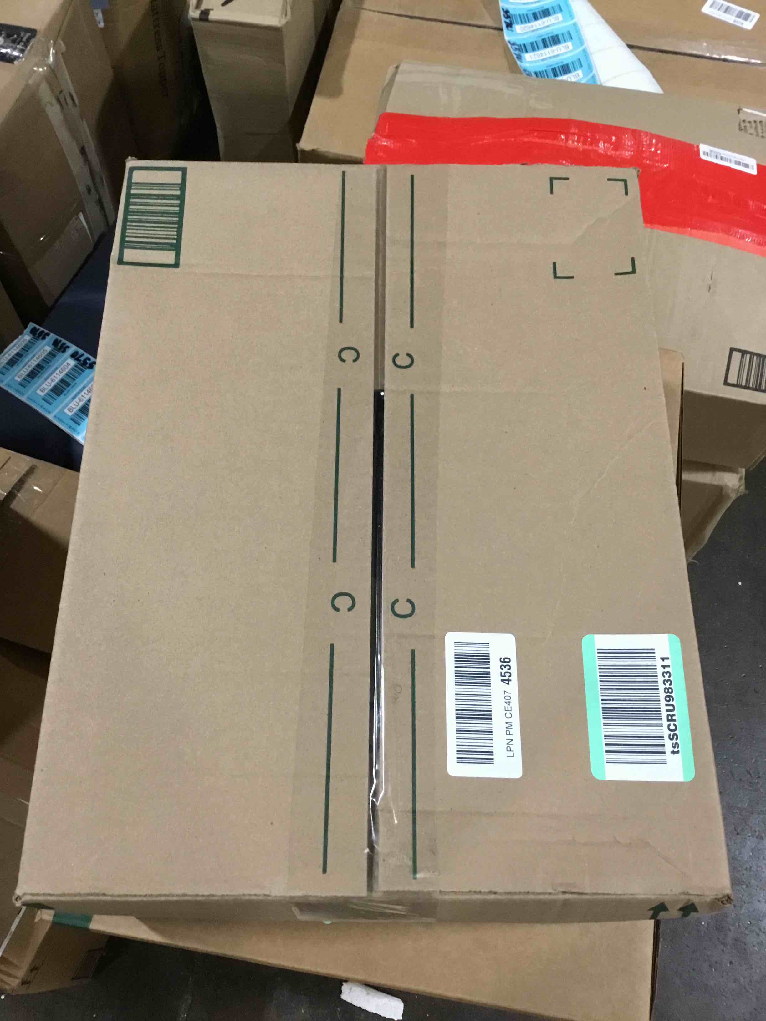 https://s3.amazonaws.com/lotting-images-prod/bidfta/BLU6114627_1715178557491.jpeg
