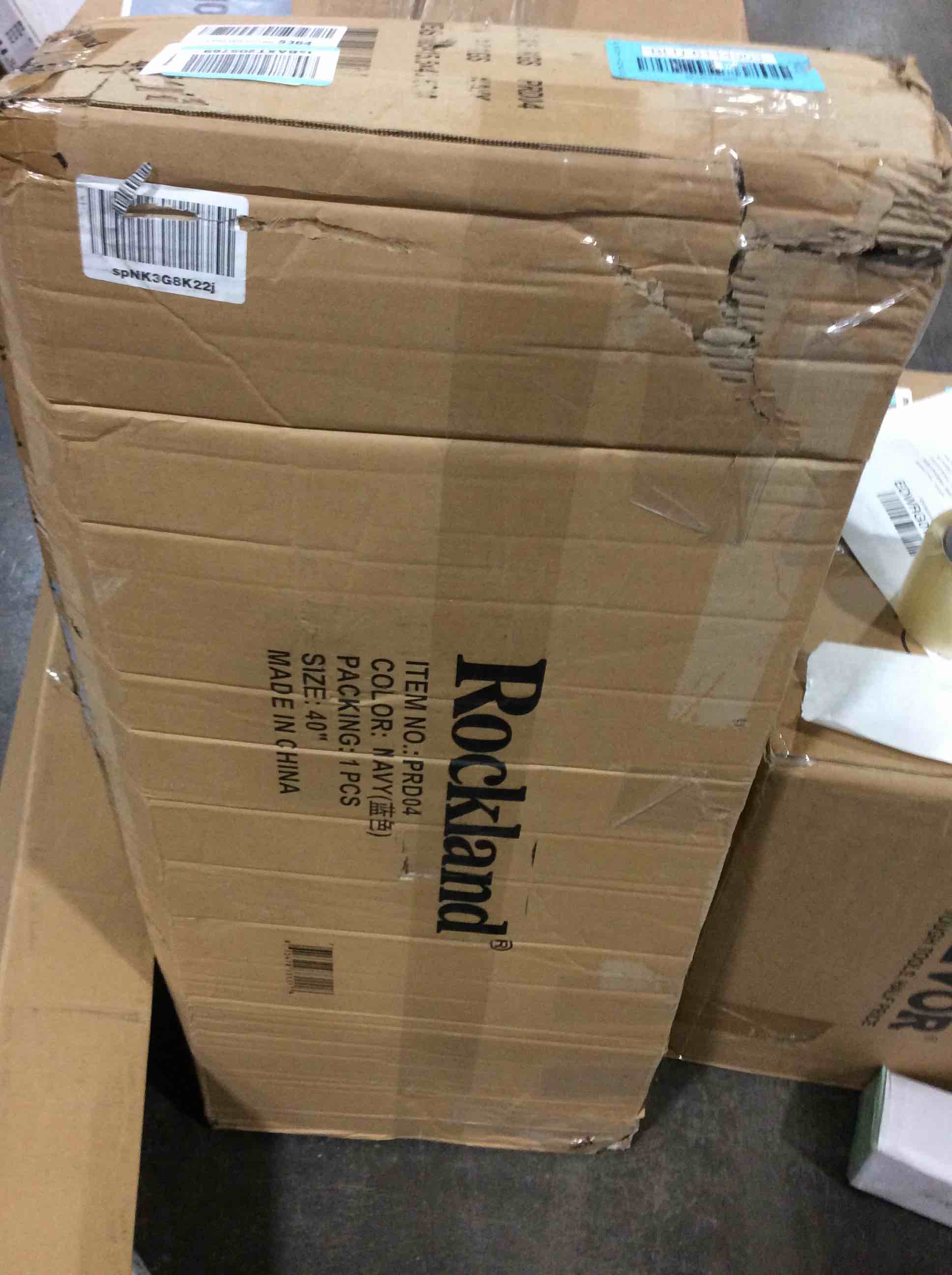 https://s3.amazonaws.com/lotting-images-prod/bidfta/BLU6114903_1715360106132.jpeg