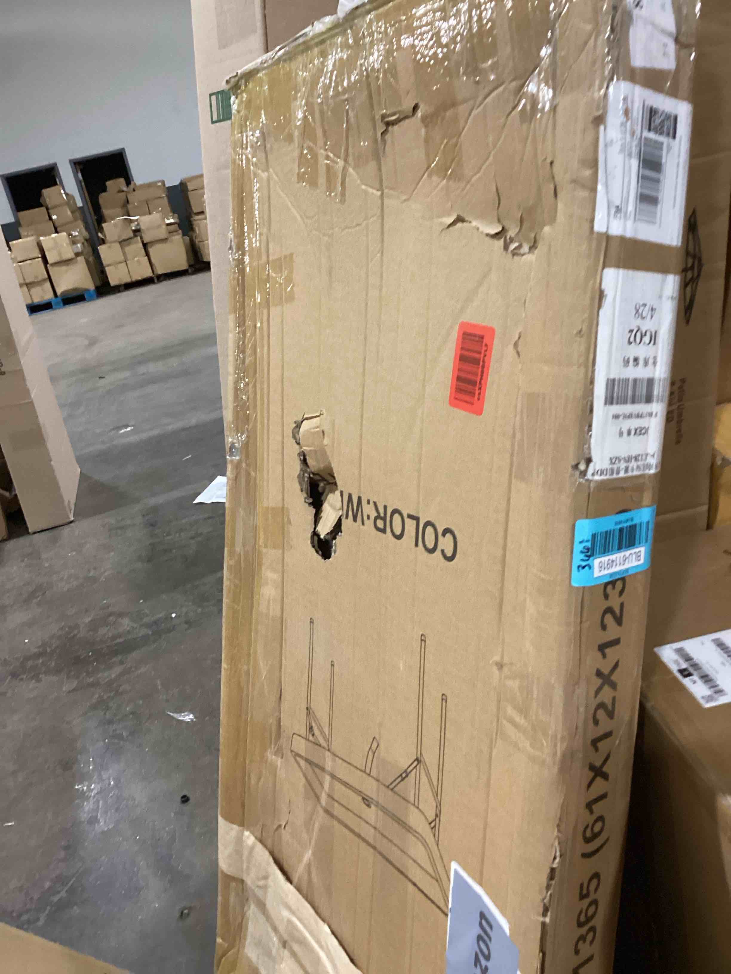 https://s3.amazonaws.com/lotting-images-prod/bidfta/BLU6114916_1715287621596.jpeg