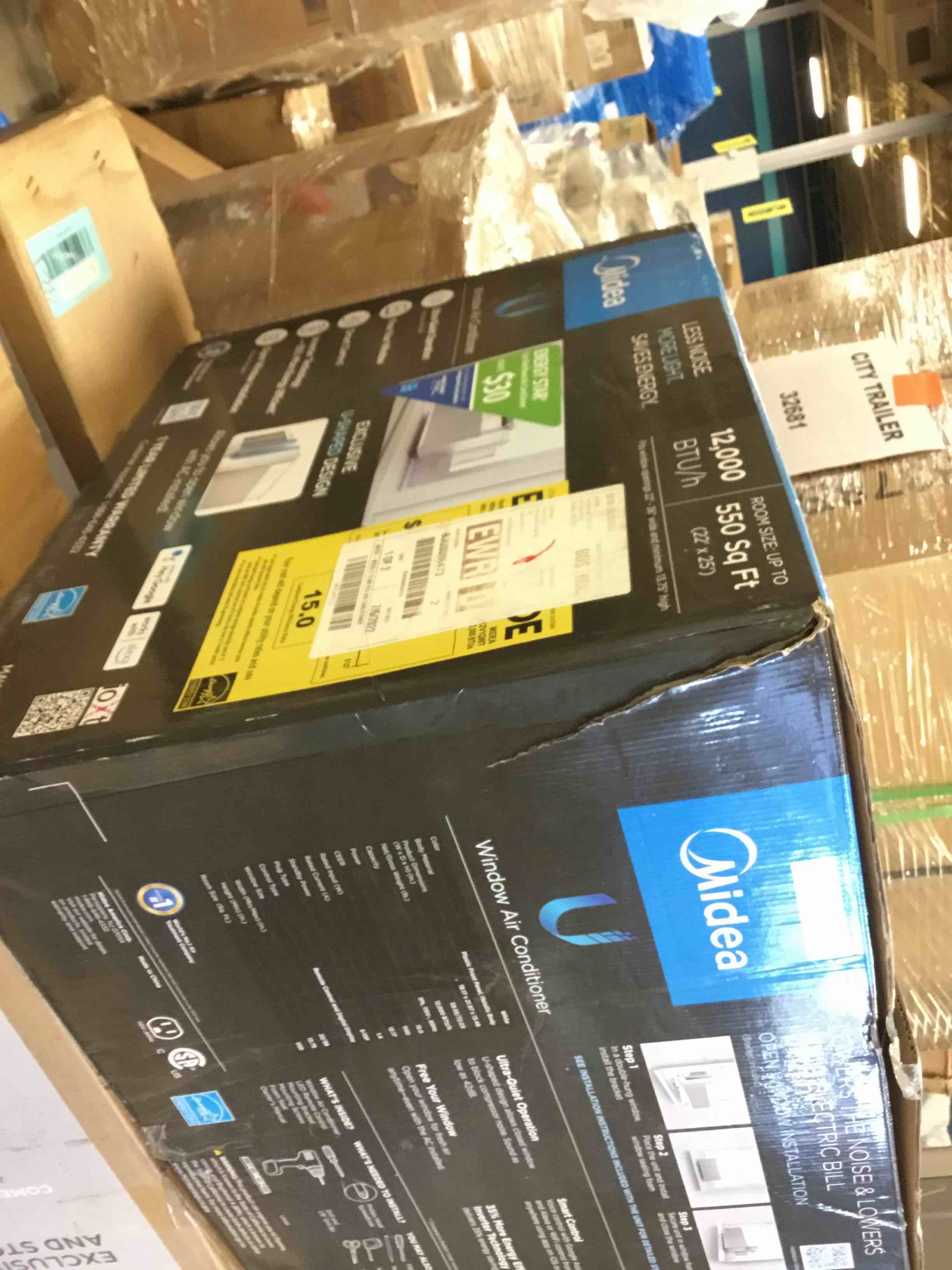 https://s3.amazonaws.com/lotting-images-prod/bidfta/BLU6124046_1711738779713.jpeg
