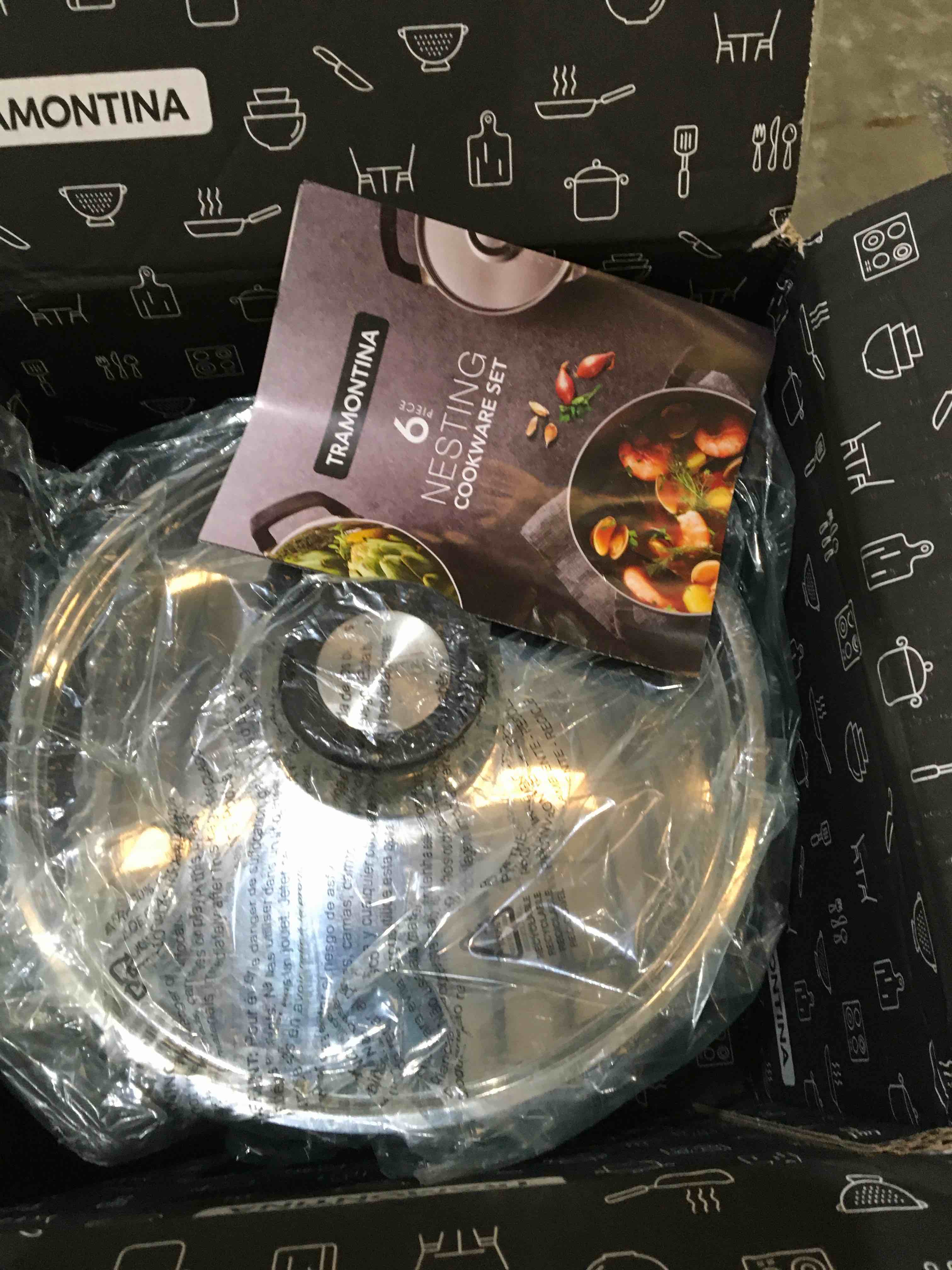 https://s3.amazonaws.com/lotting-images-prod/bidfta/BLU6140964_1721829267406.jpeg