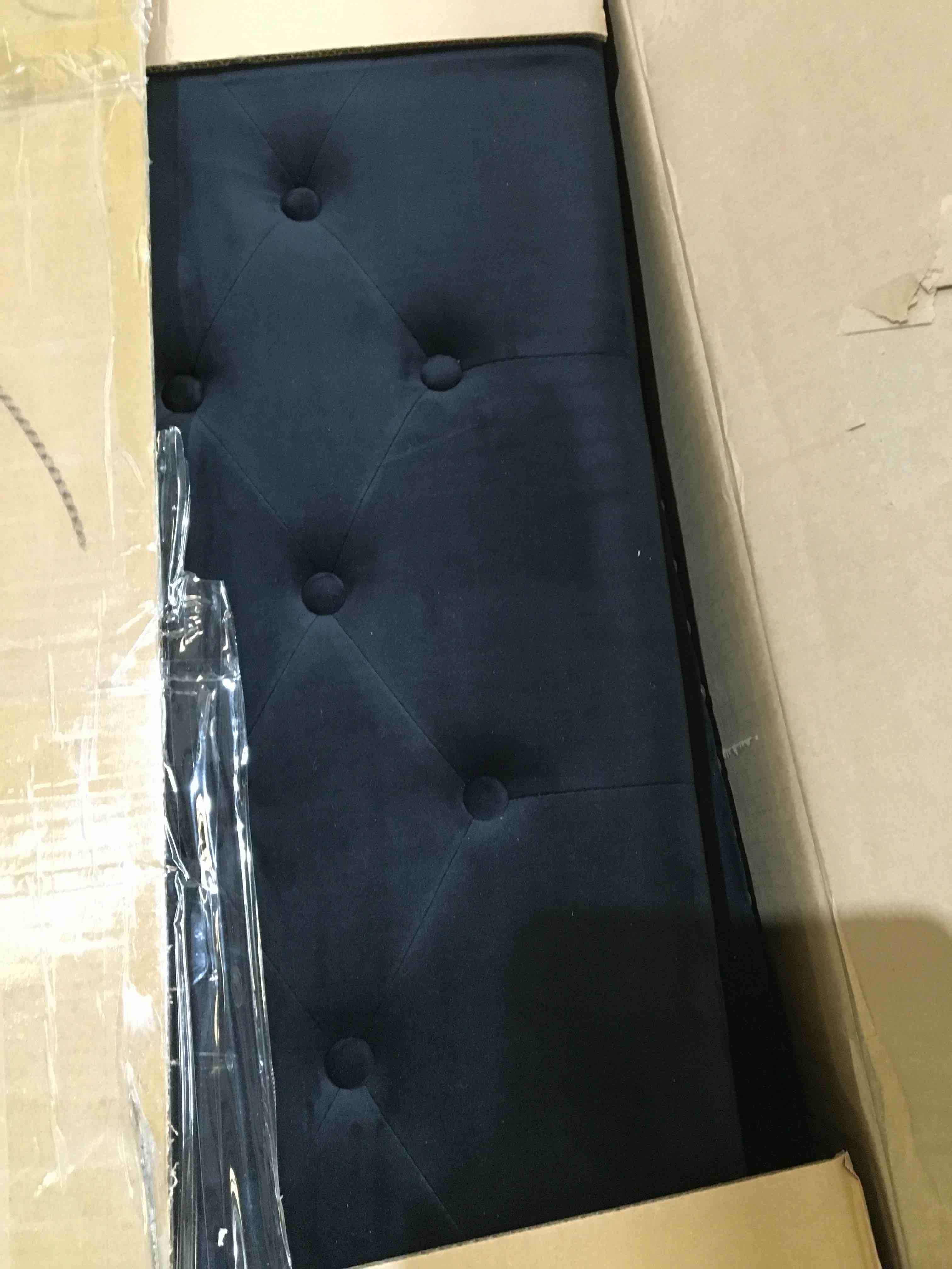 https://s3.amazonaws.com/lotting-images-prod/bidfta/BLU6140999_1721839665615.jpeg