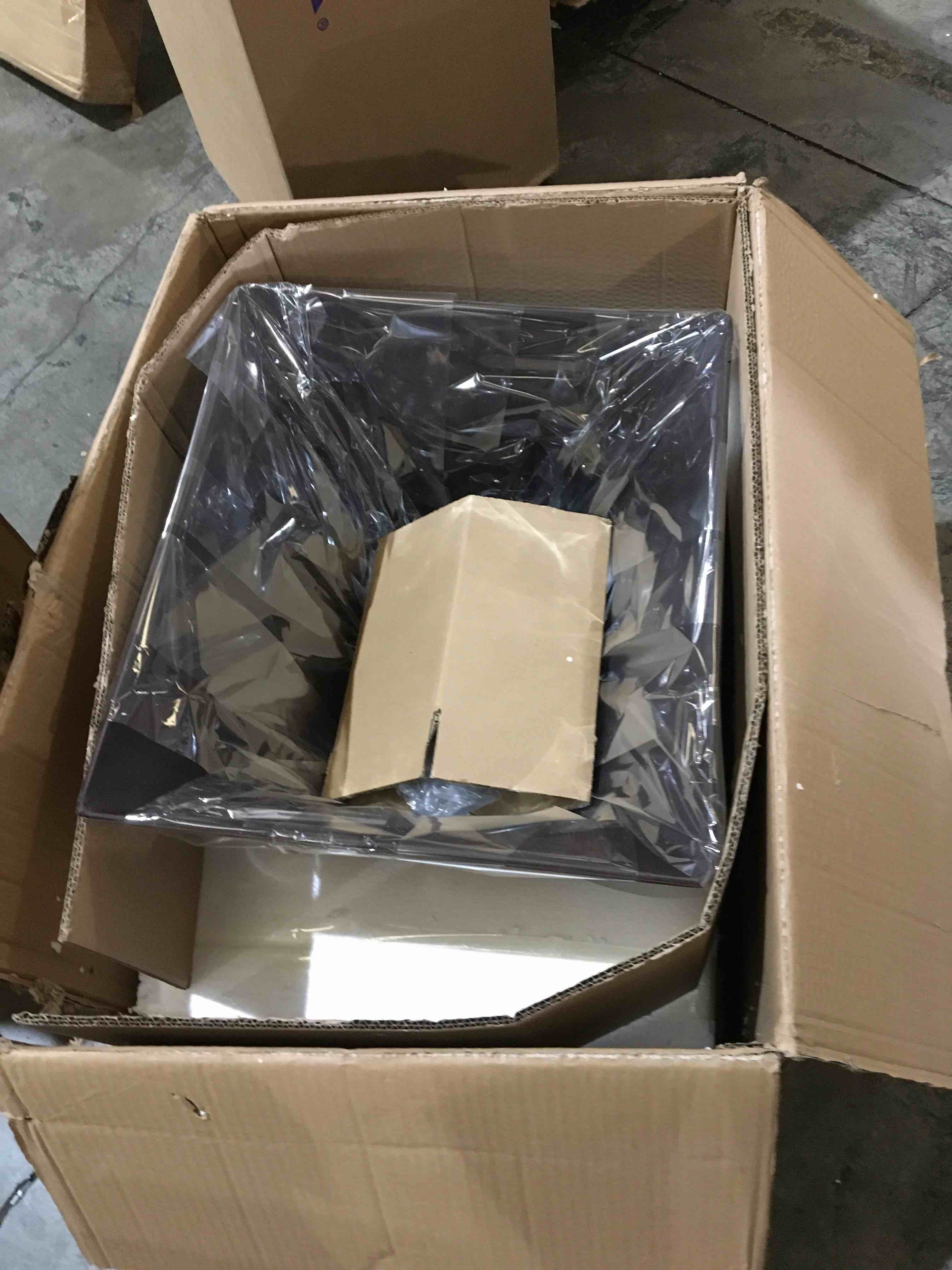 https://s3.amazonaws.com/lotting-images-prod/bidfta/BLU6141333_1722359831662.jpeg