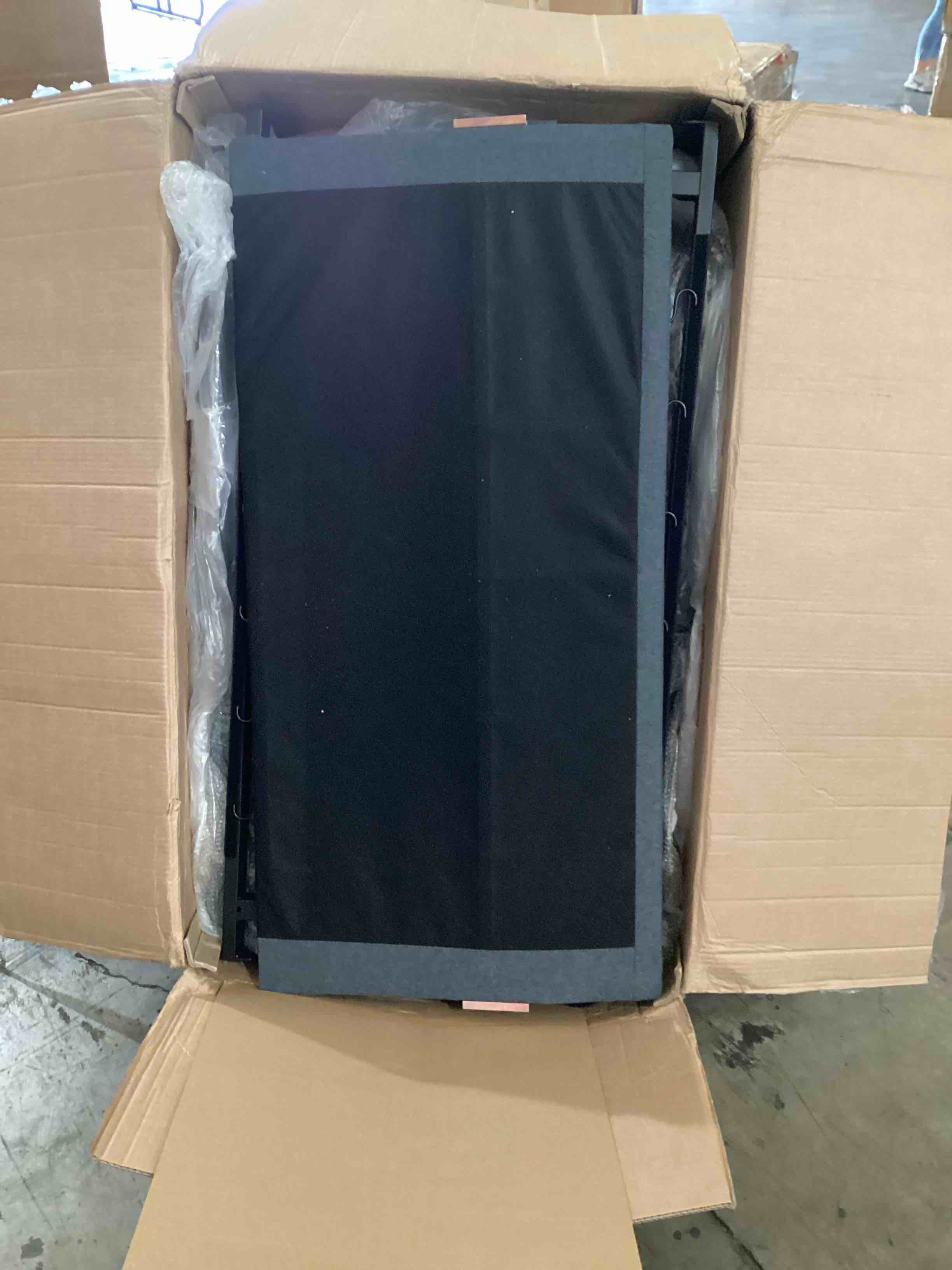 https://s3.amazonaws.com/lotting-images-prod/bidfta/BLU6142123_1721912722526.jpeg