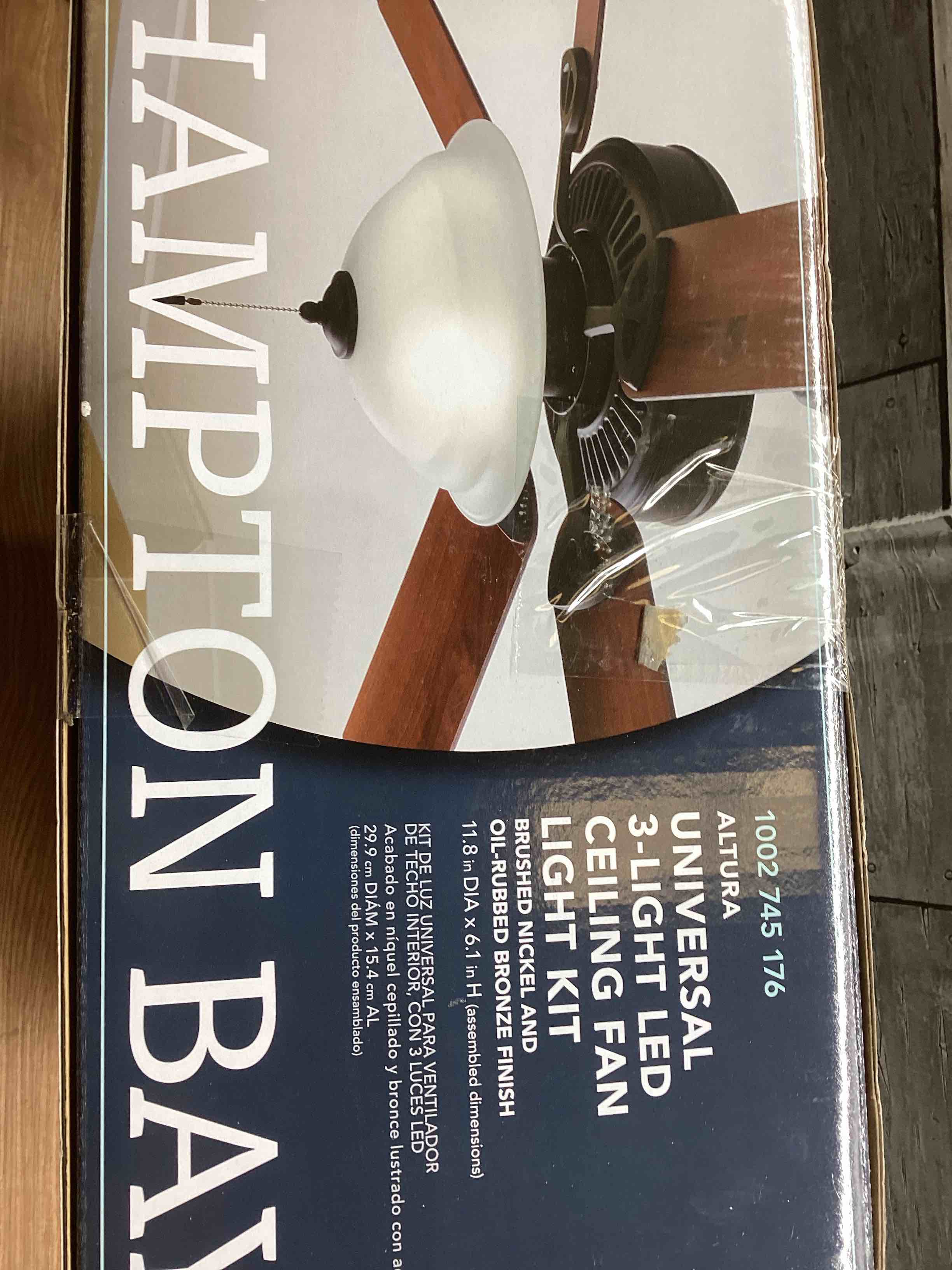 https://s3.amazonaws.com/lotting-images-prod/bidfta/BLU6143116_1709580758827.jpeg