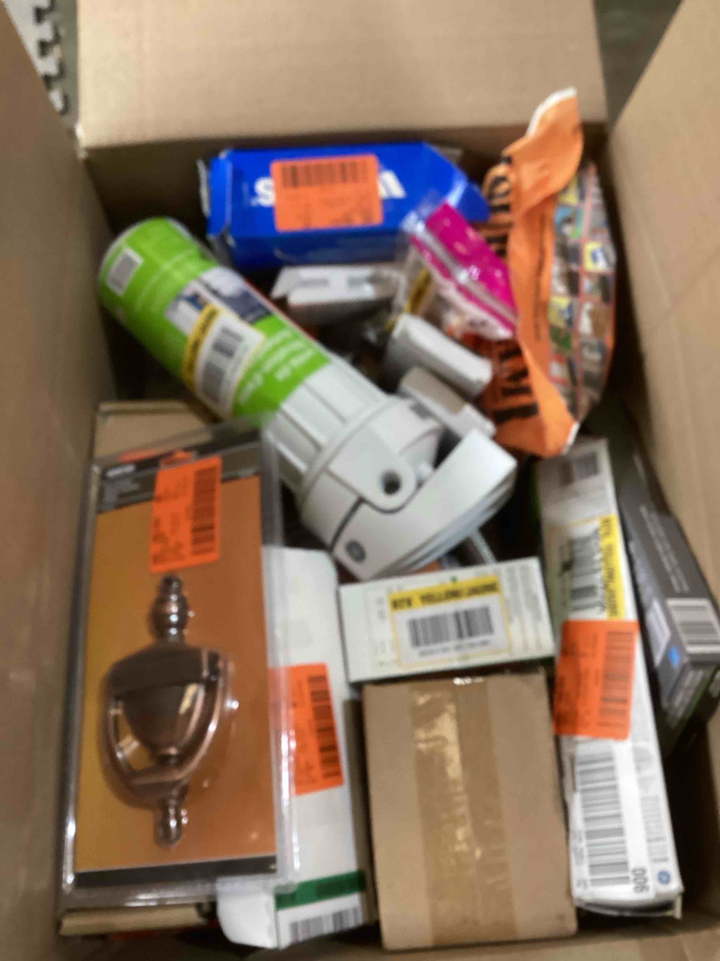 https://s3.amazonaws.com/lotting-images-prod/bidfta/BLU6144278_1712343784279.jpeg