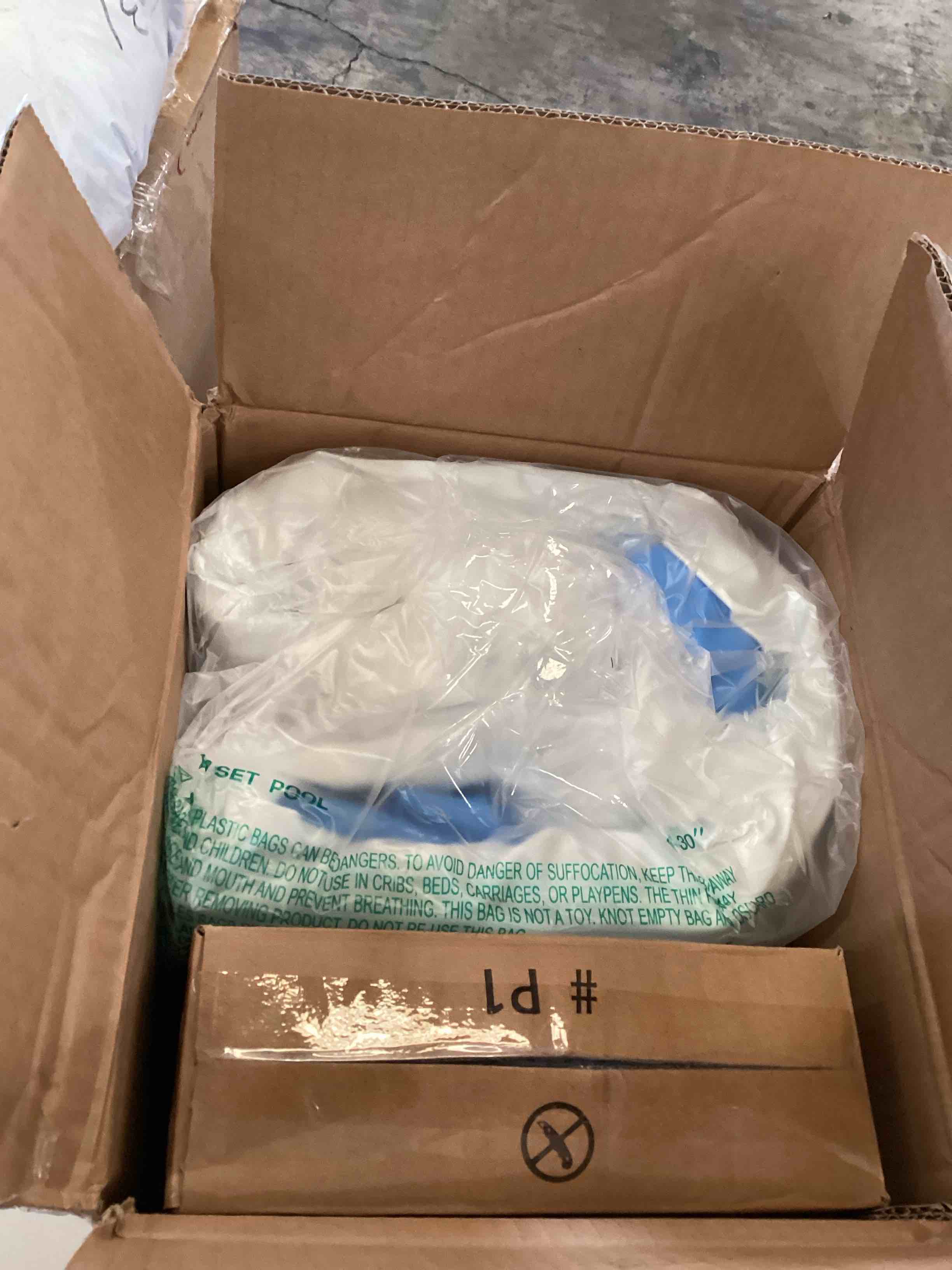 https://s3.amazonaws.com/lotting-images-prod/bidfta/BLU6148432_1721407634368.jpeg