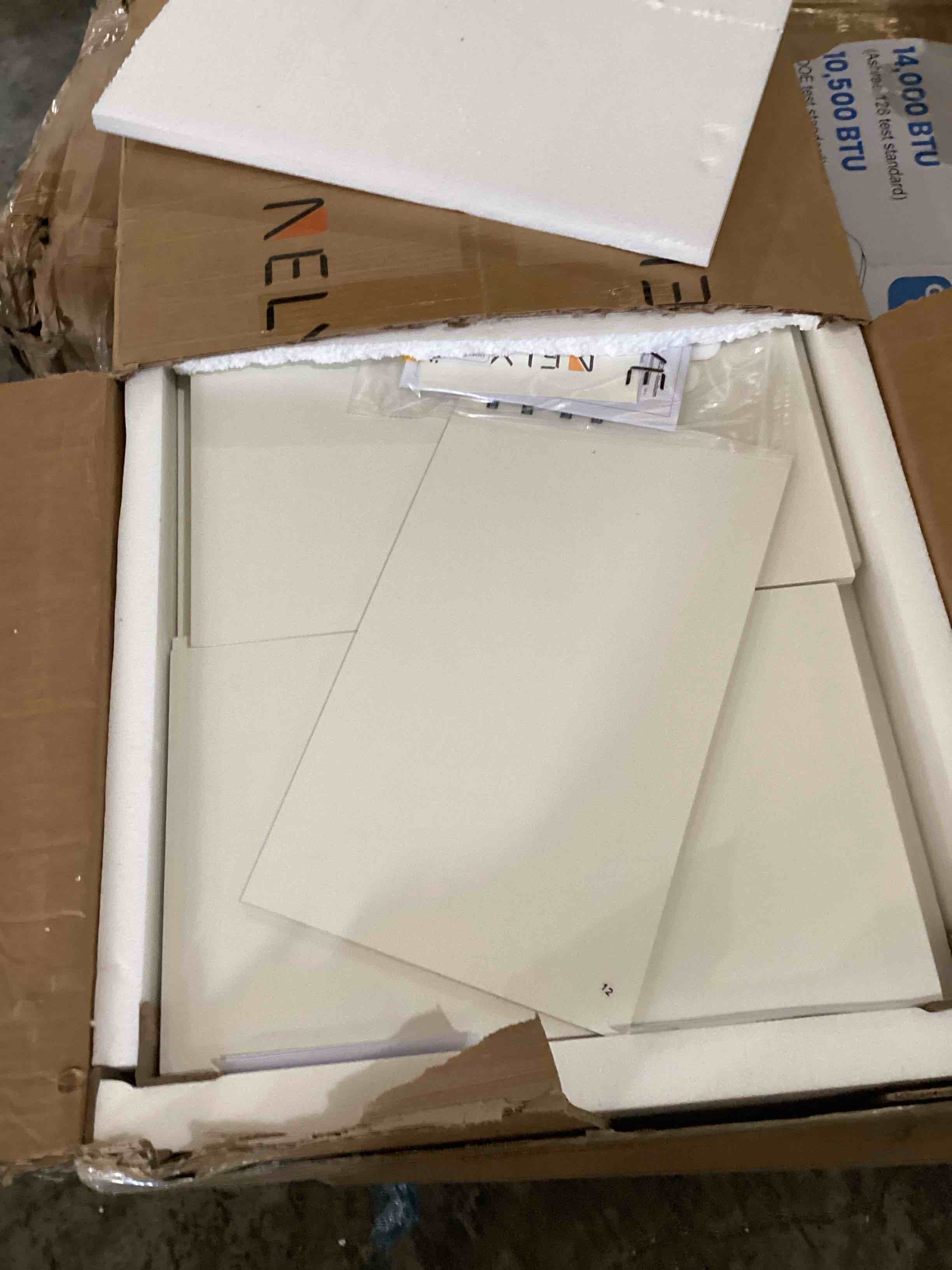 https://s3.amazonaws.com/lotting-images-prod/bidfta/BLU6148918_1722342673200.jpeg