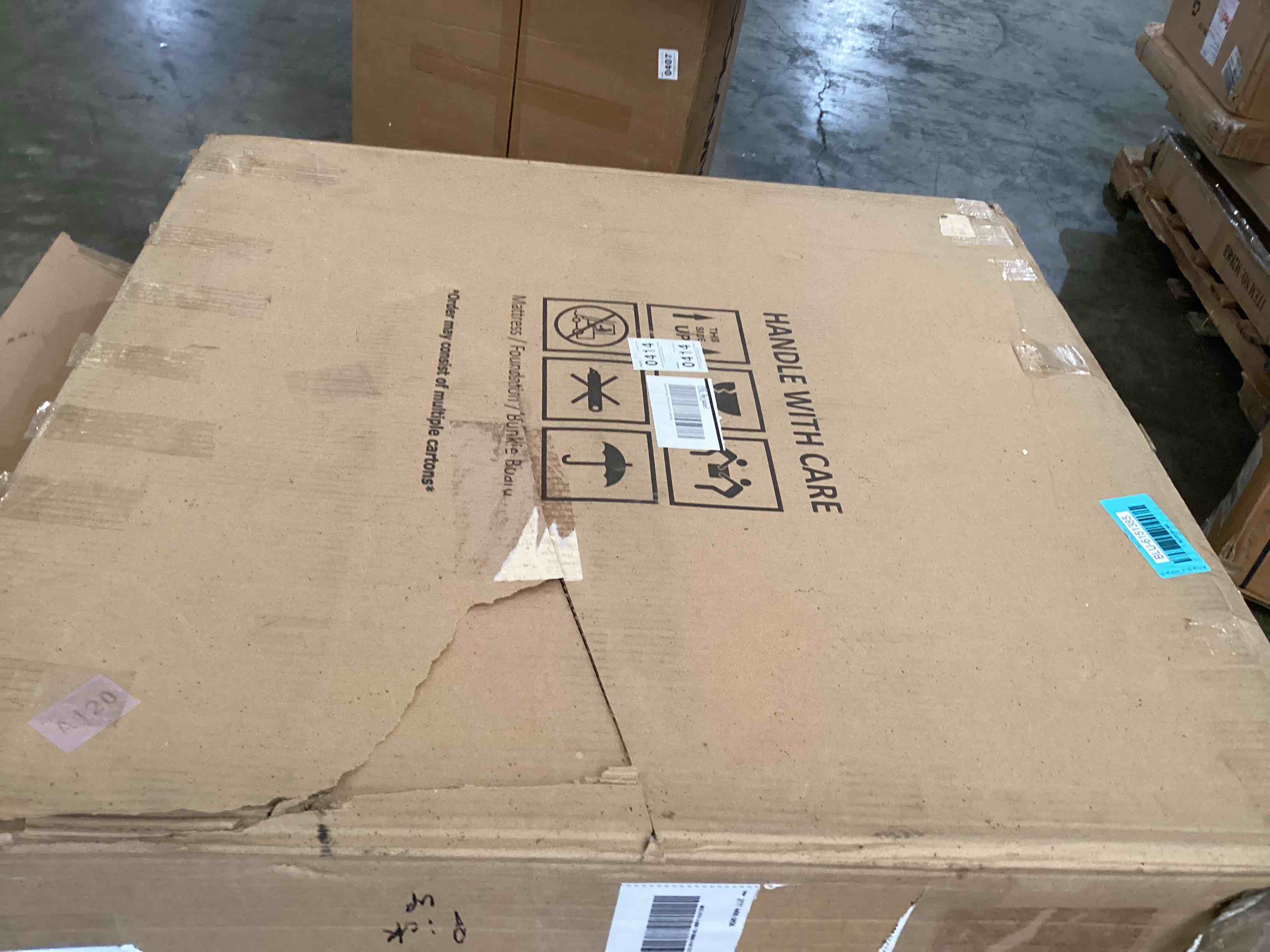 https://s3.amazonaws.com/lotting-images-prod/bidfta/BLU6151385_1723642588438.jpeg