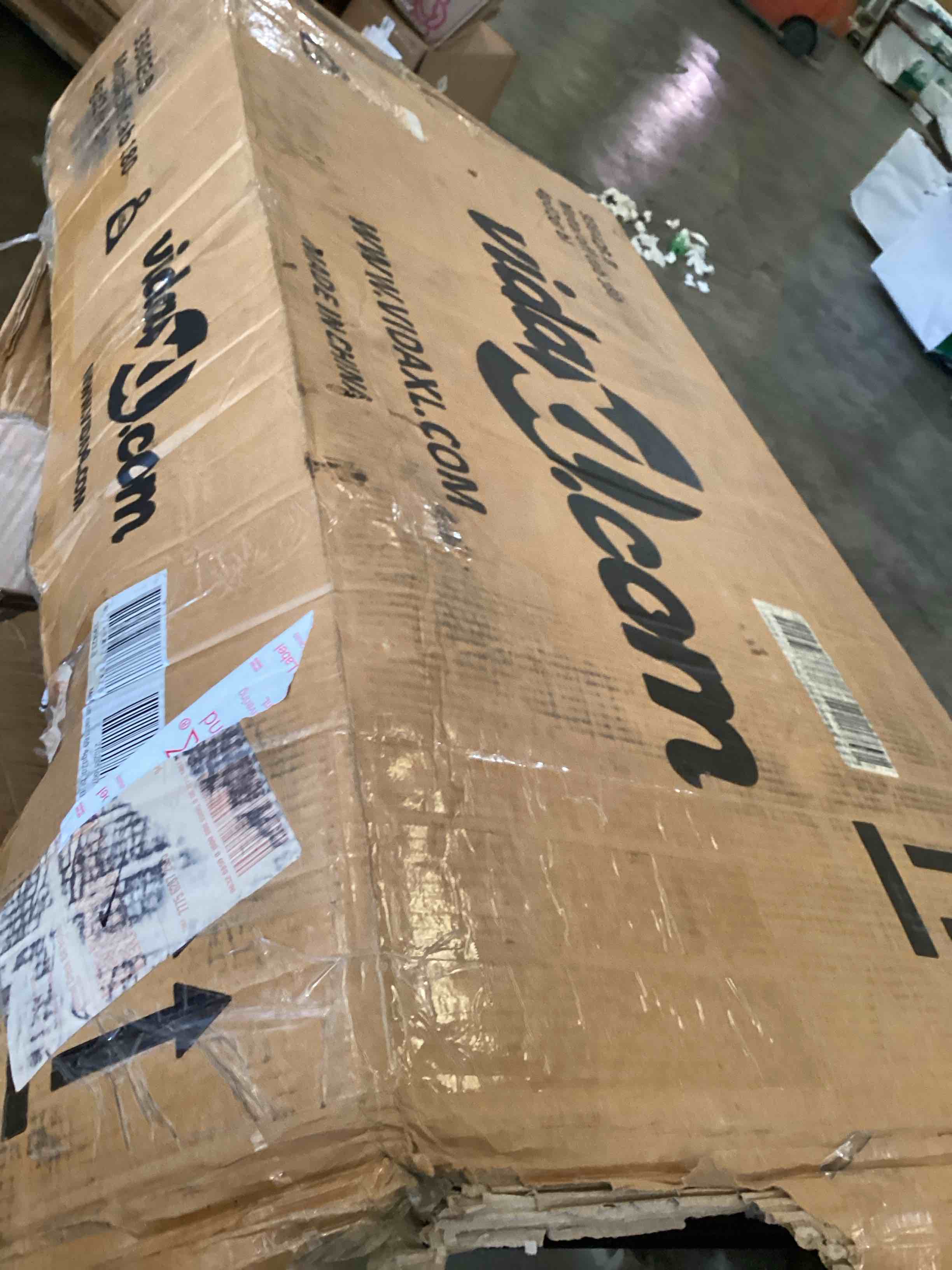 https://s3.amazonaws.com/lotting-images-prod/bidfta/BLU6151444_1723650434012.jpeg