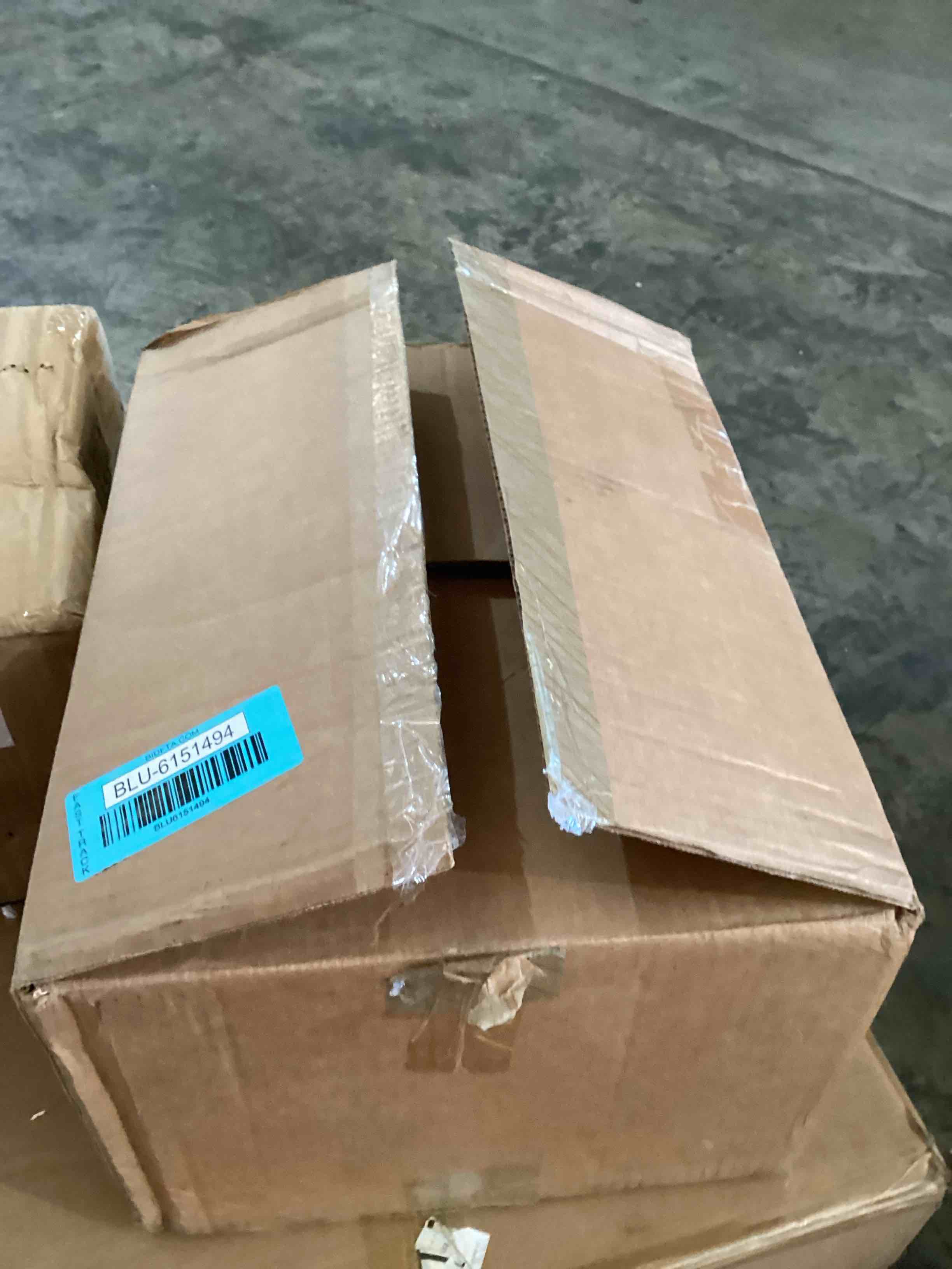https://s3.amazonaws.com/lotting-images-prod/bidfta/BLU6151494_1723724900018.jpeg