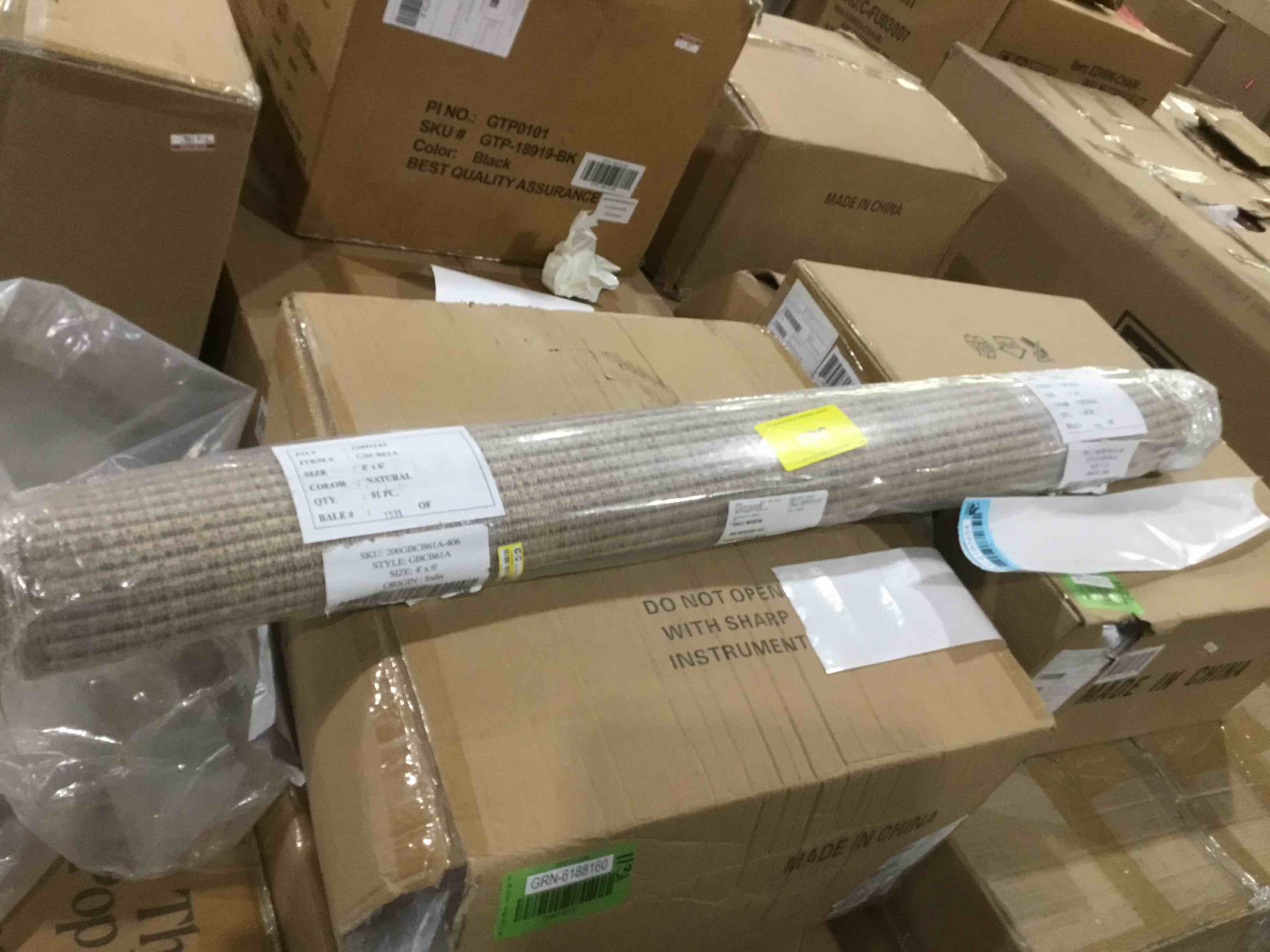 https://s3.amazonaws.com/lotting-images-prod/bidfta/BLU6180454_1715983944688.jpeg