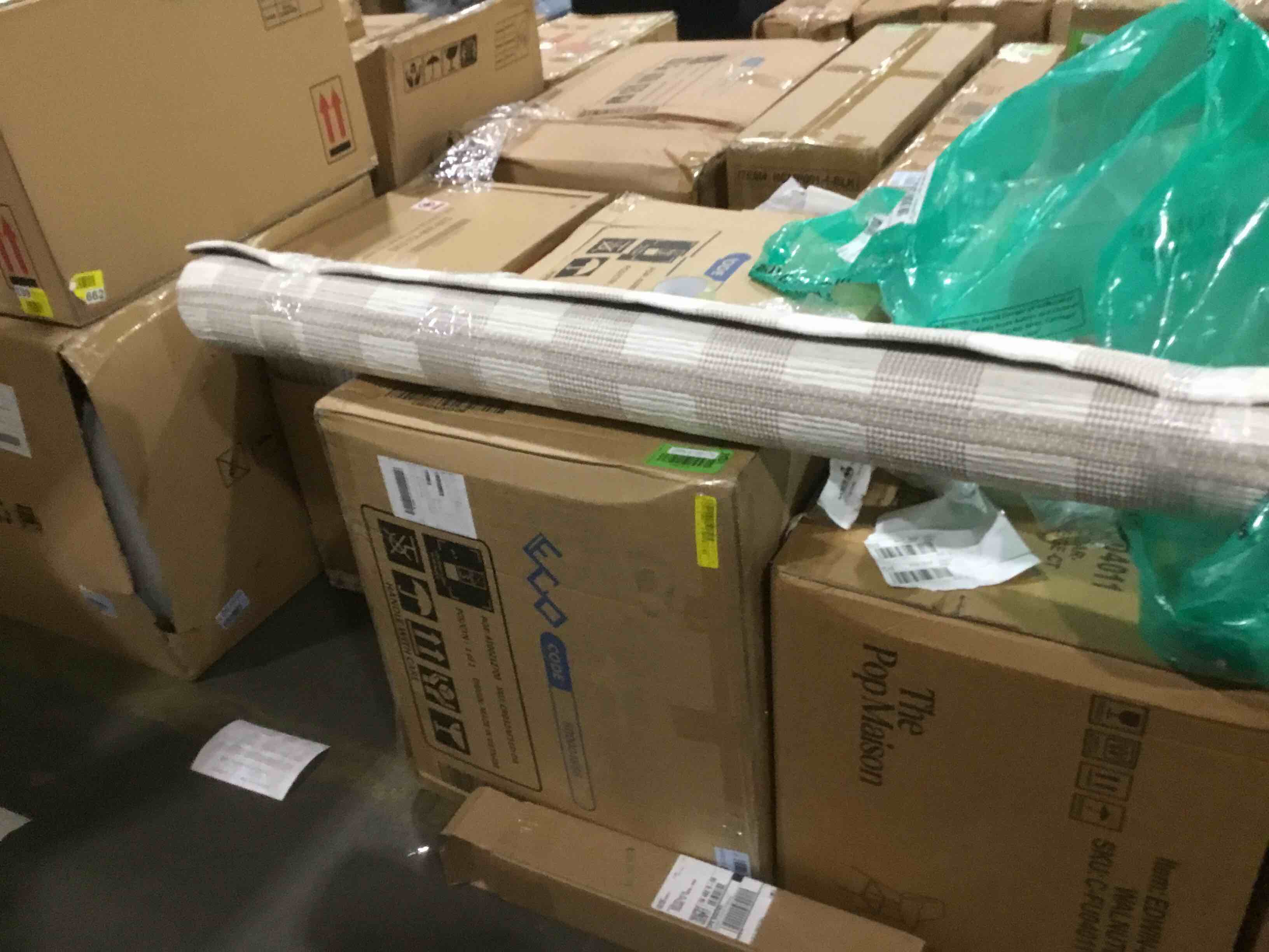 https://s3.amazonaws.com/lotting-images-prod/bidfta/BLU6180459_1715984622019.jpeg