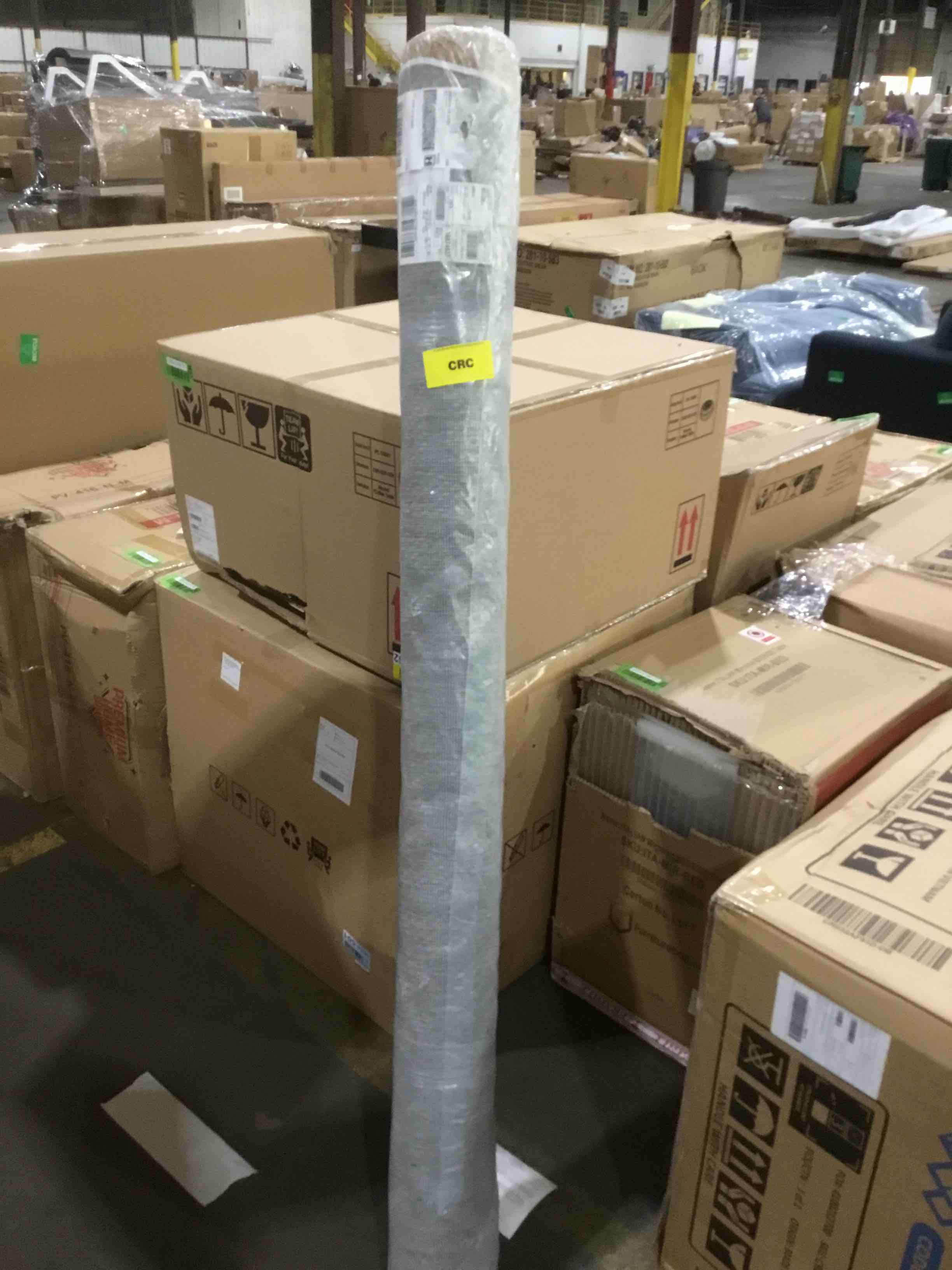 https://s3.amazonaws.com/lotting-images-prod/bidfta/BLU6180460_1715984674272.jpeg