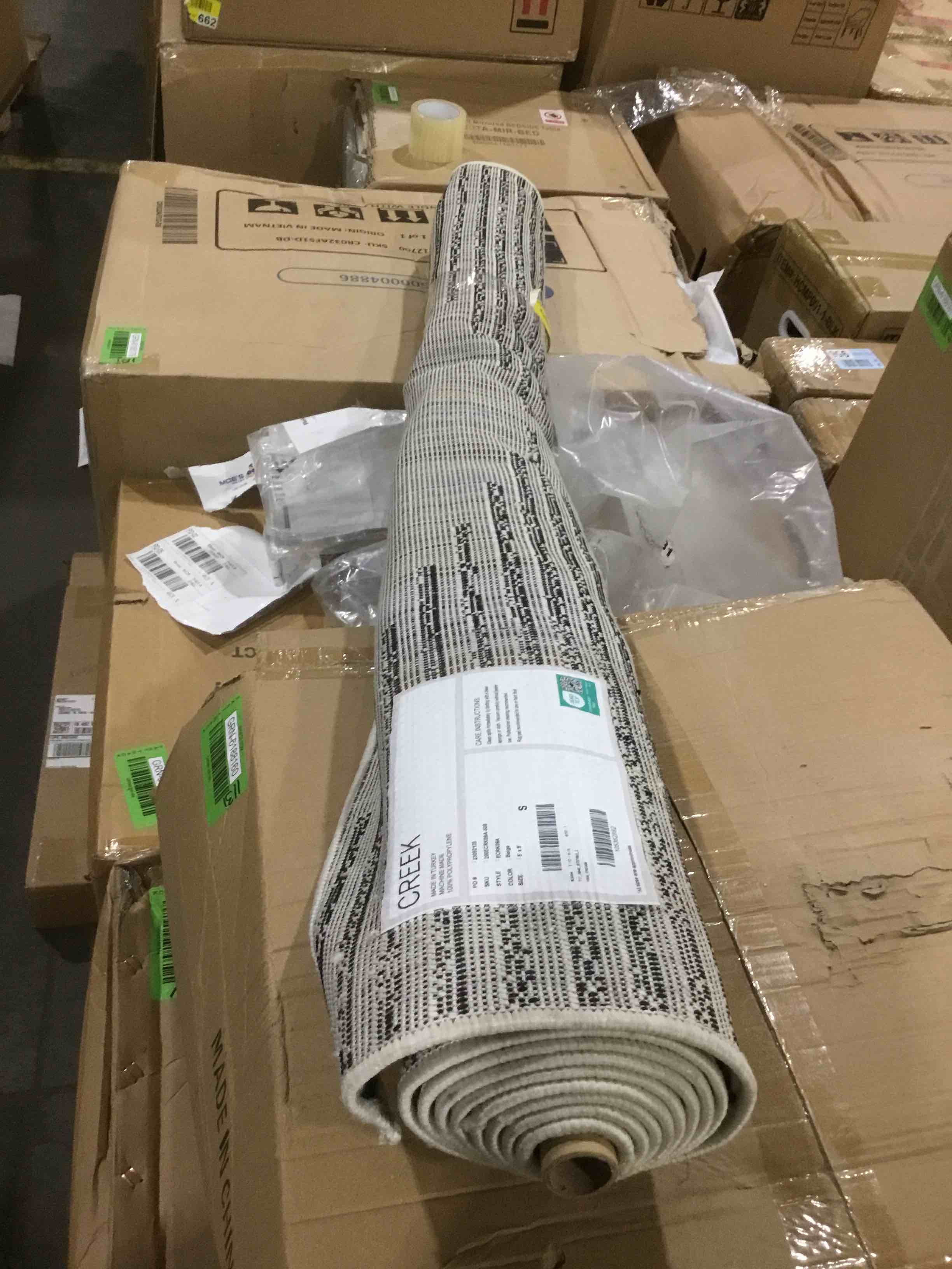 https://s3.amazonaws.com/lotting-images-prod/bidfta/BLU6180465_1715984283439.jpeg