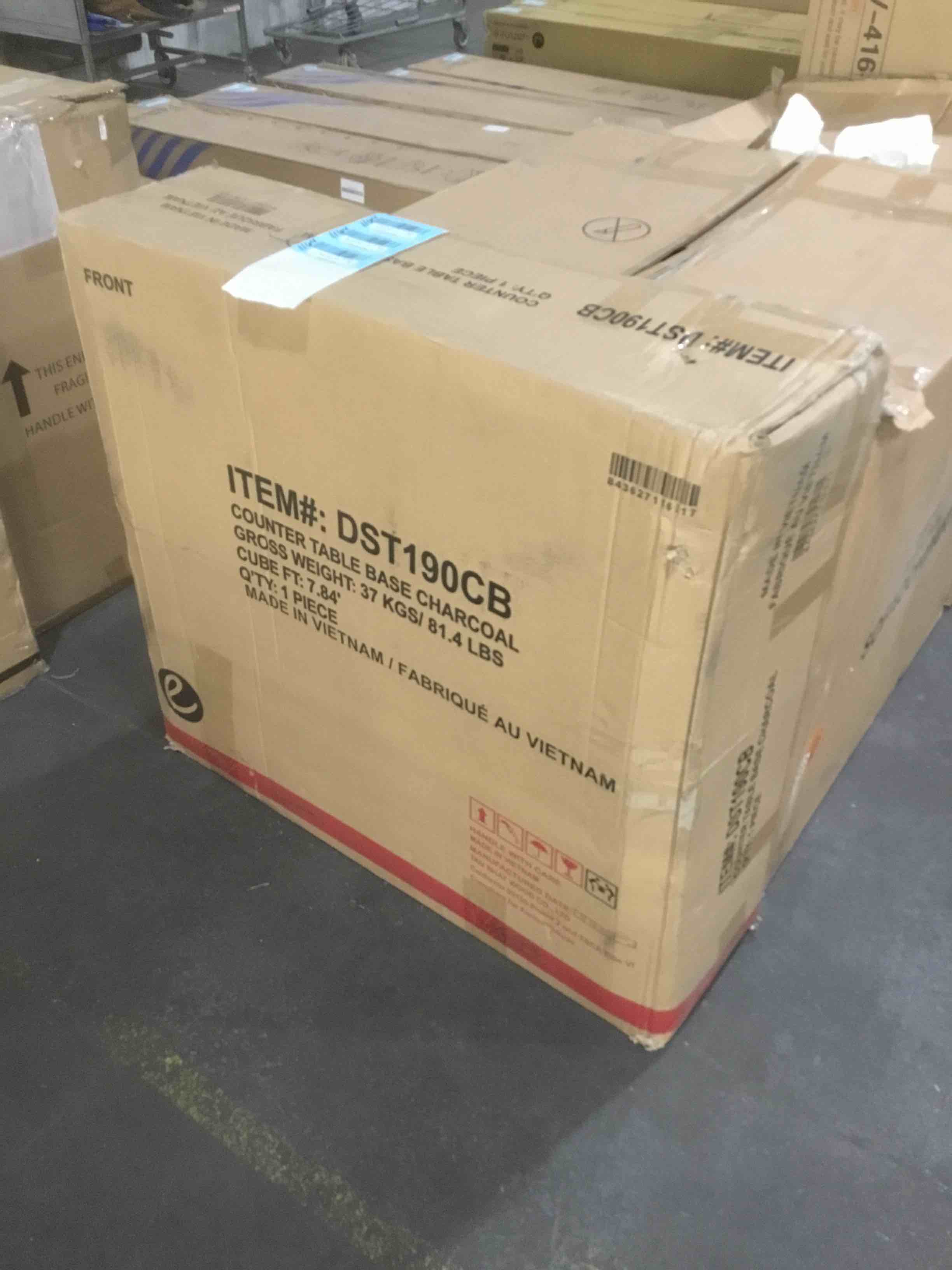 https://s3.amazonaws.com/lotting-images-prod/bidfta/BLU6180507_1716238921363.jpeg