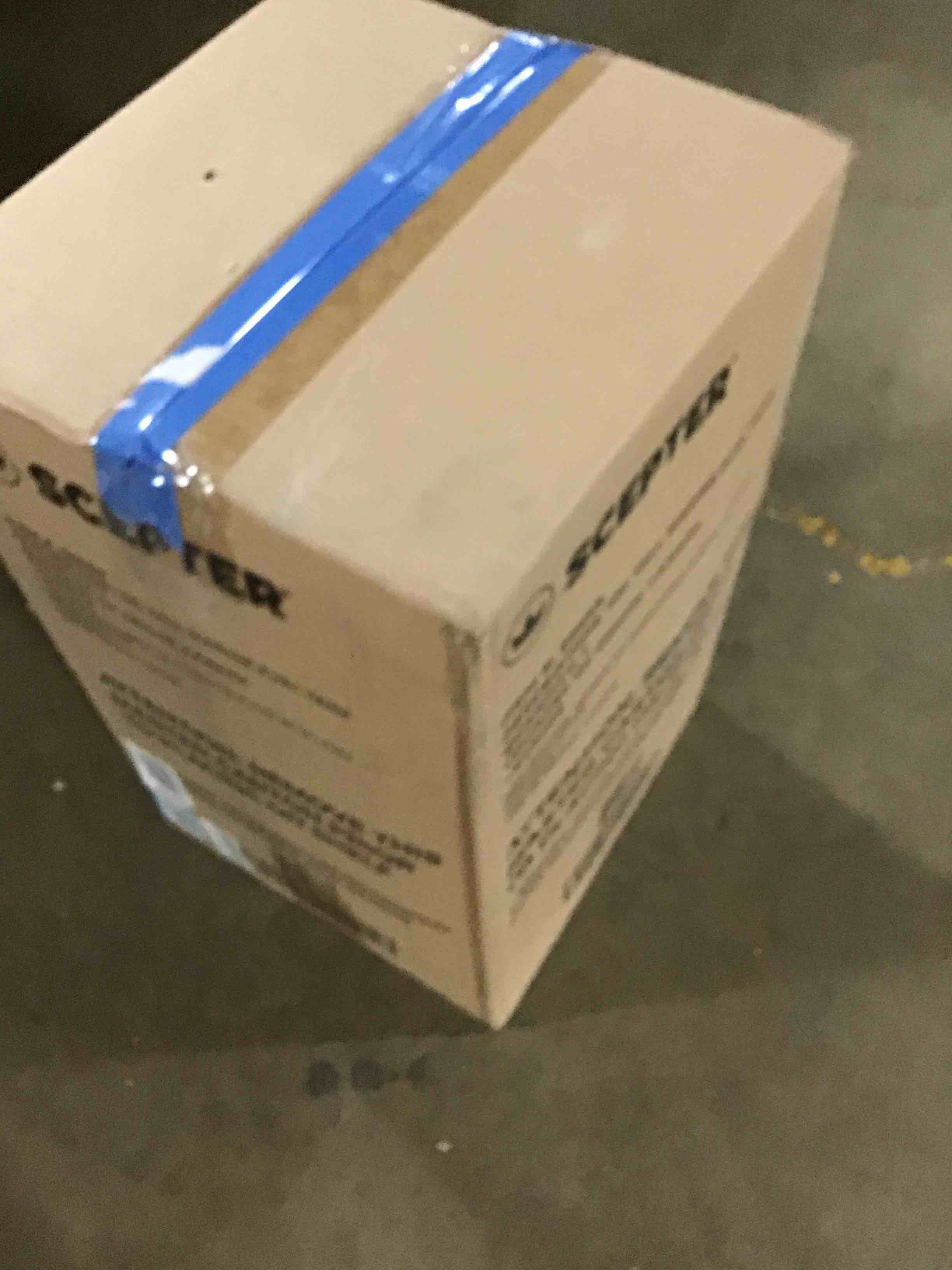 https://s3.amazonaws.com/lotting-images-prod/bidfta/BLU6188790_1714506087007.jpeg